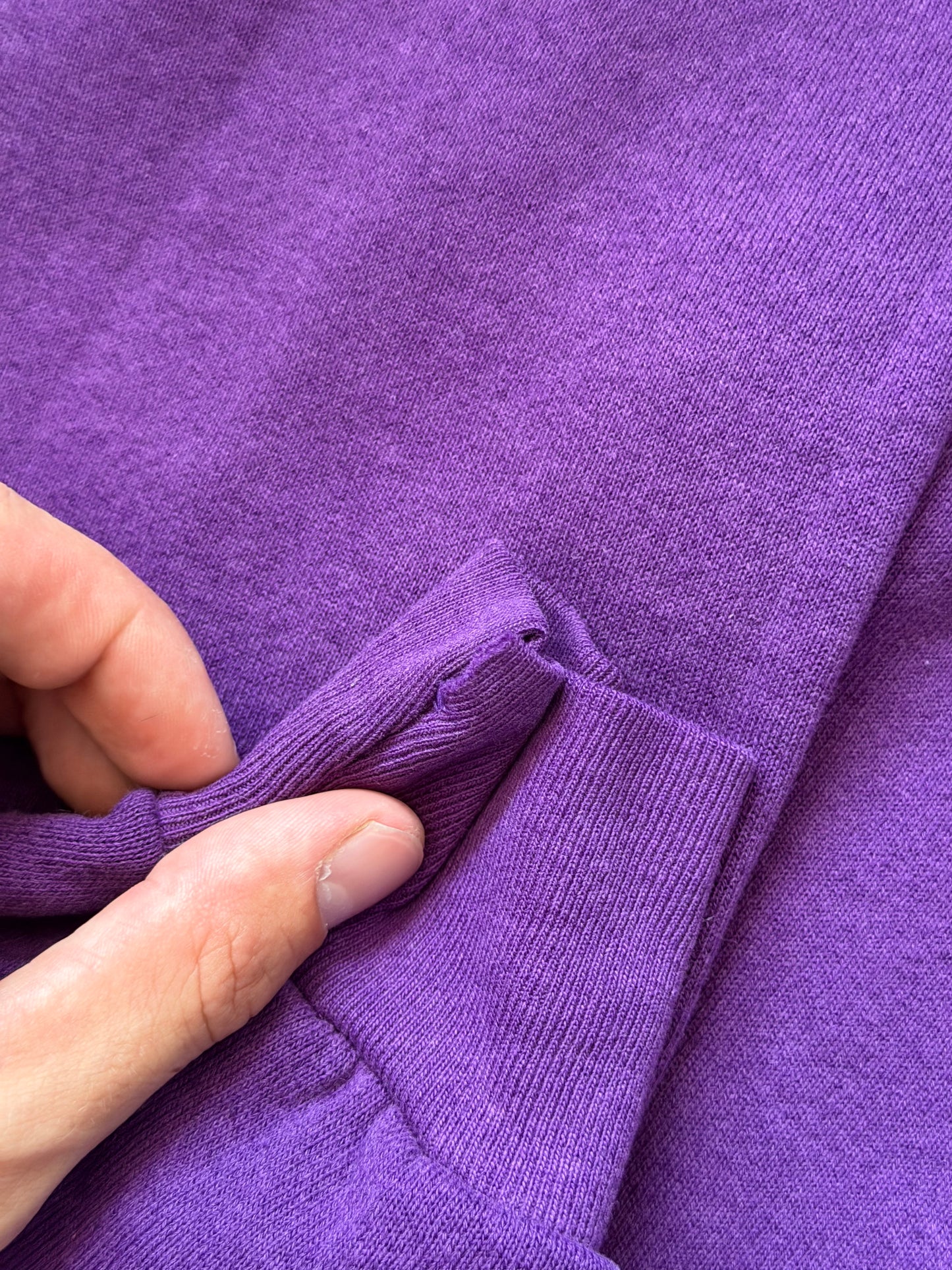 80s Vintage Nature Fruit Of The Loom Purple Sweatshirt