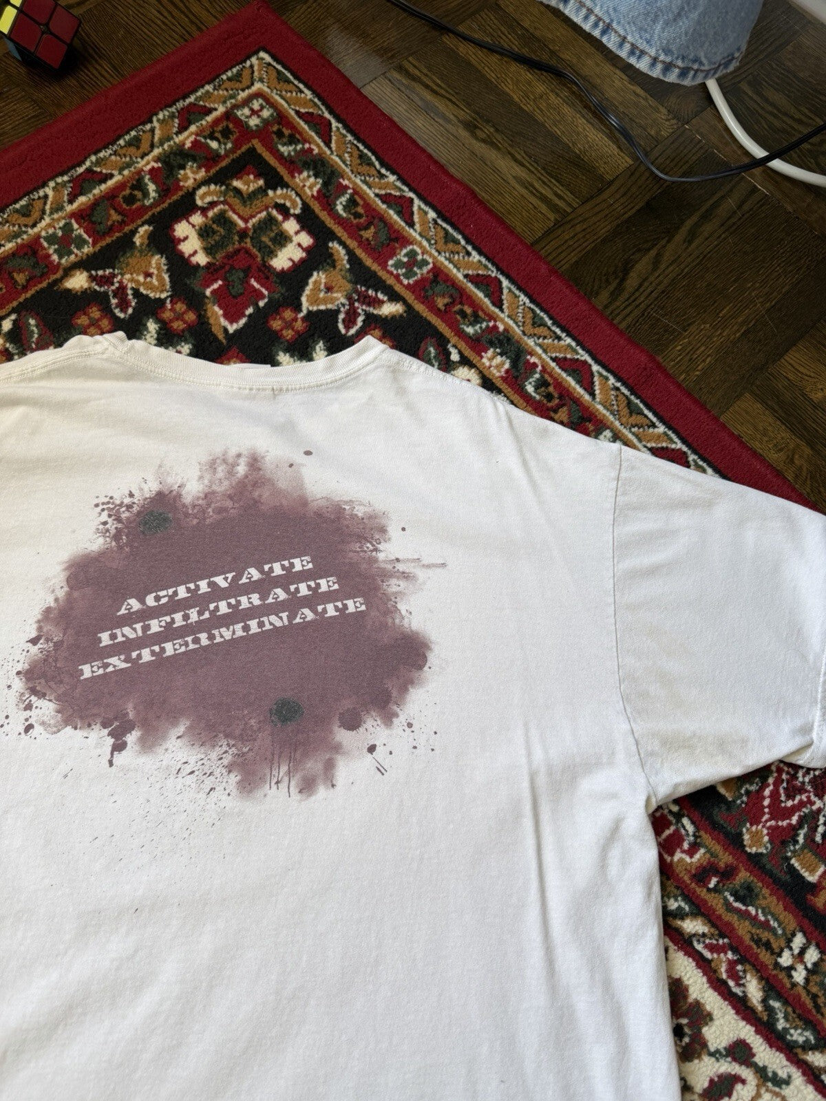 Inglourious Basterds War Tarantino Bullet Holes Shirt Movie Promo XXL Brad Pitt