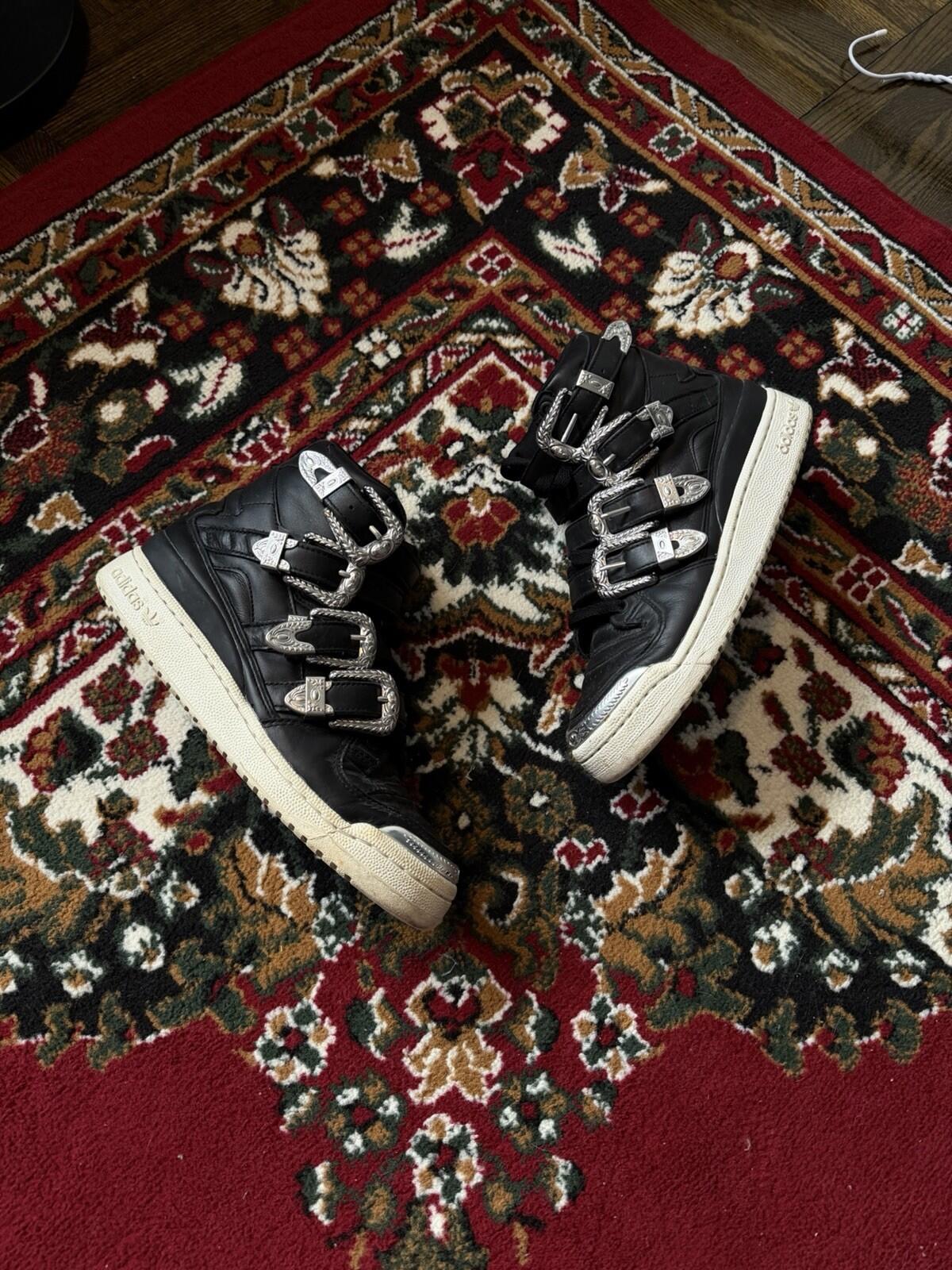 Adidas Jeremy Scott JS Forum Hi Silver Buckle Black Leather US8 Unisex