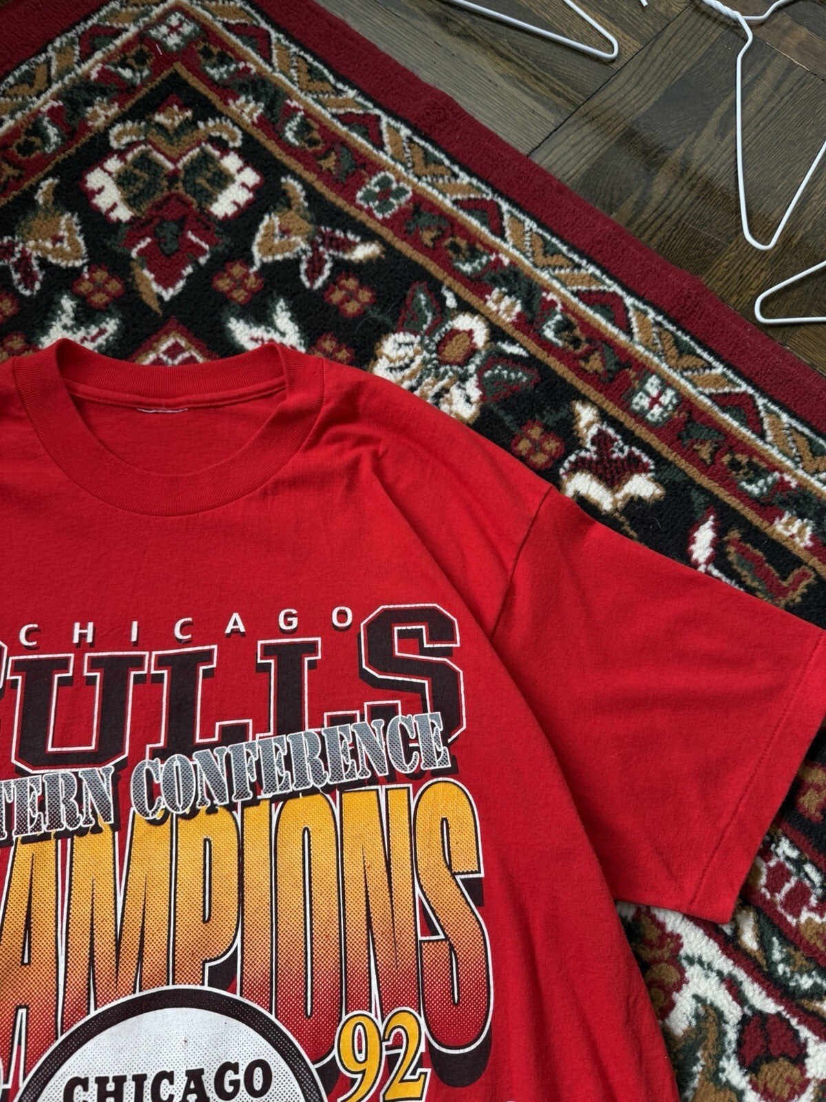 Vintage Chicago Bulls Championship T-Shirt Sz XL 1992 NBA Finals Champs Red