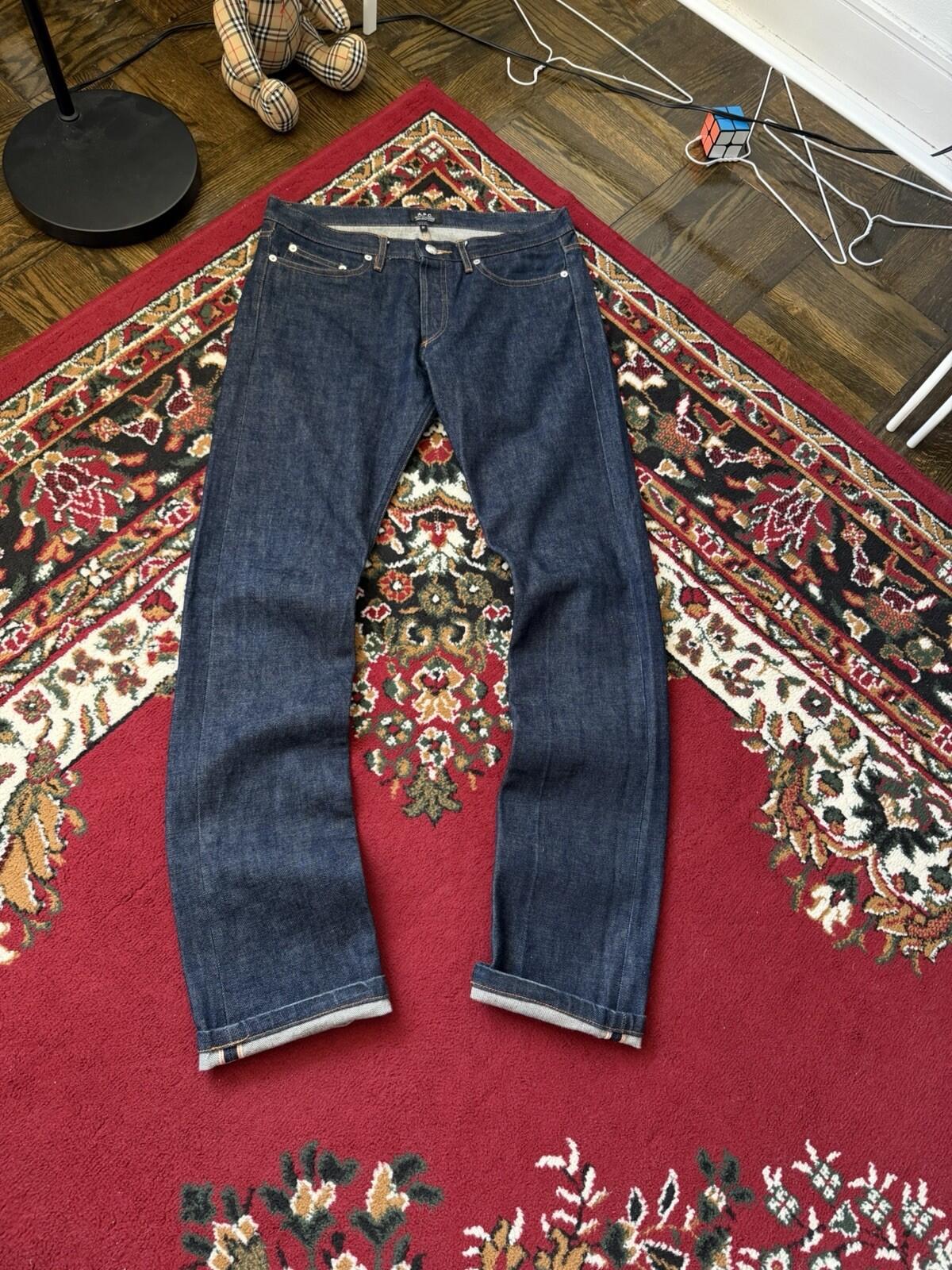 A.P.C. Petite Standard Jean Droit Etroit Size 31 Selvedge Indigo Denim APC
