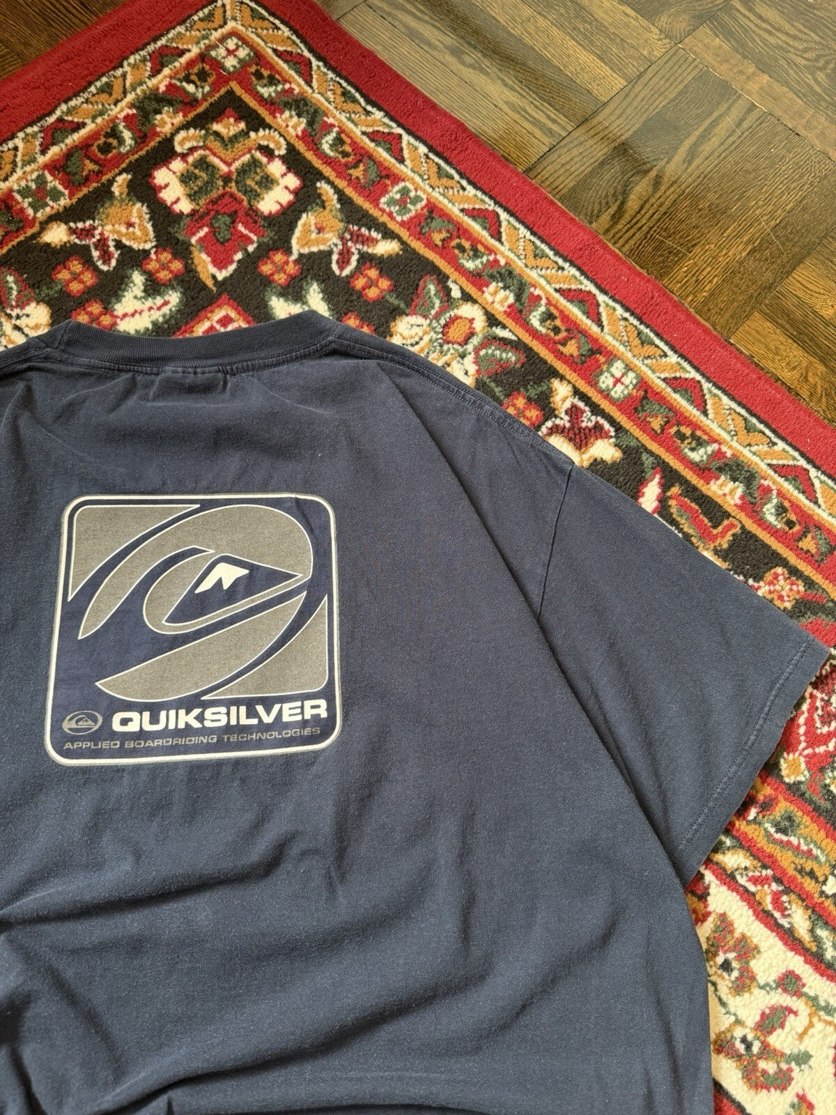 90s Quiksilver International Vintage Reflective Logo Tee T-shirt Surd Skate XL