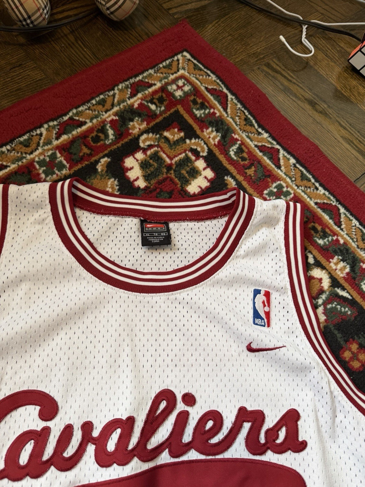 Nike LEBRON JAMES #23 Jersey Cleveland Cavaliers XL Length + 2 NBA Basketball