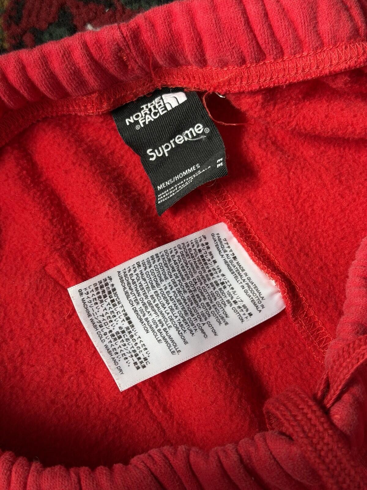 Supreme x The North Face Bandana Red Sweatpants Size M