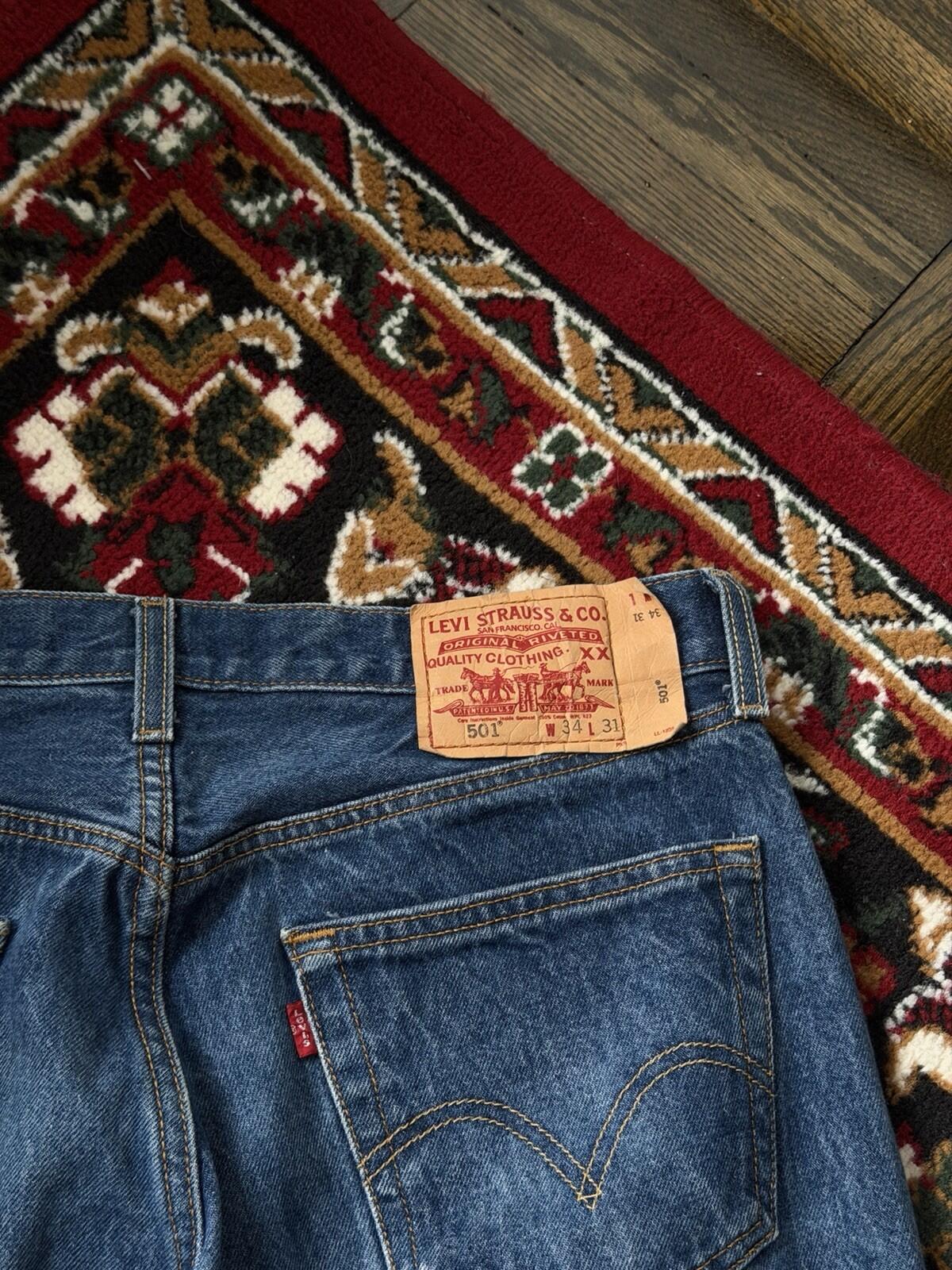 Levis 501 Vintage Button Fly Blue Denim Jeans Medium Wash Mens Size 34x31