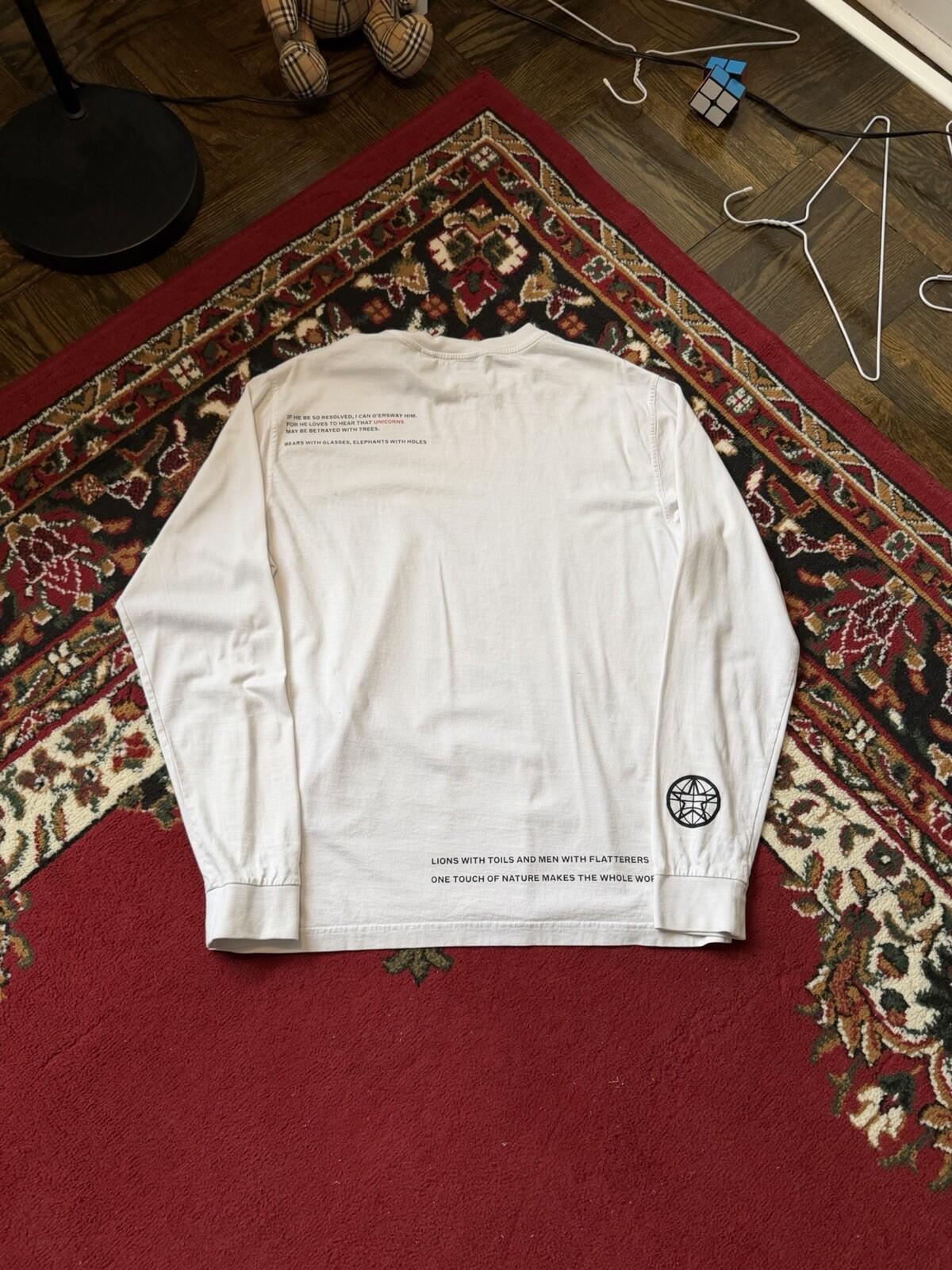 Burberry Love Swan Long Sleeve T-shirt Size XS Tee