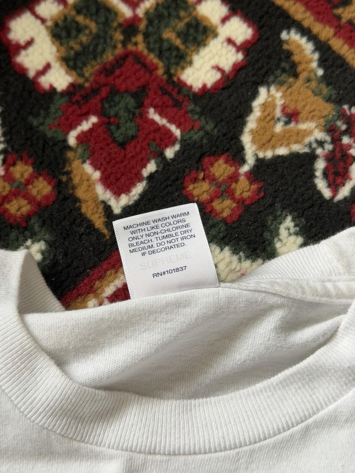Supreme Brooklyn Box Logo FW17 T-Shirt  Size Small Lightly Used