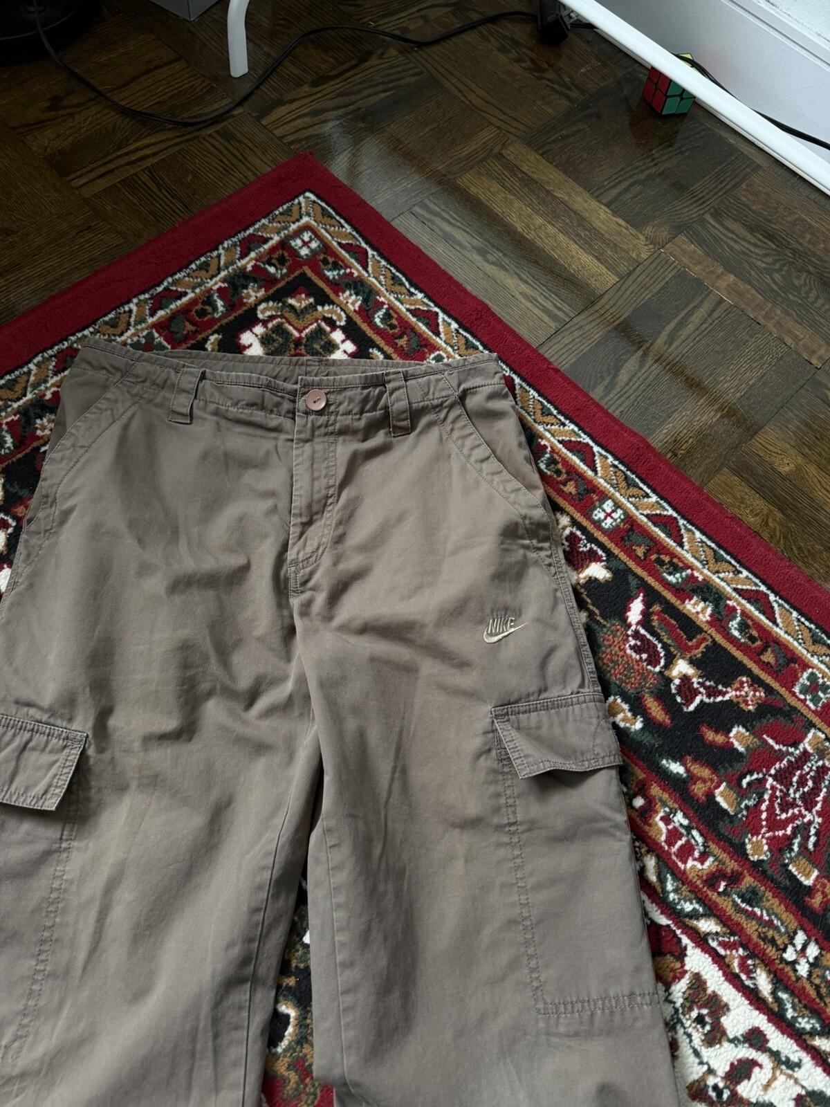 Vintage Nike Y2K Cargo Baggy Pants Olive Green Size S 00s