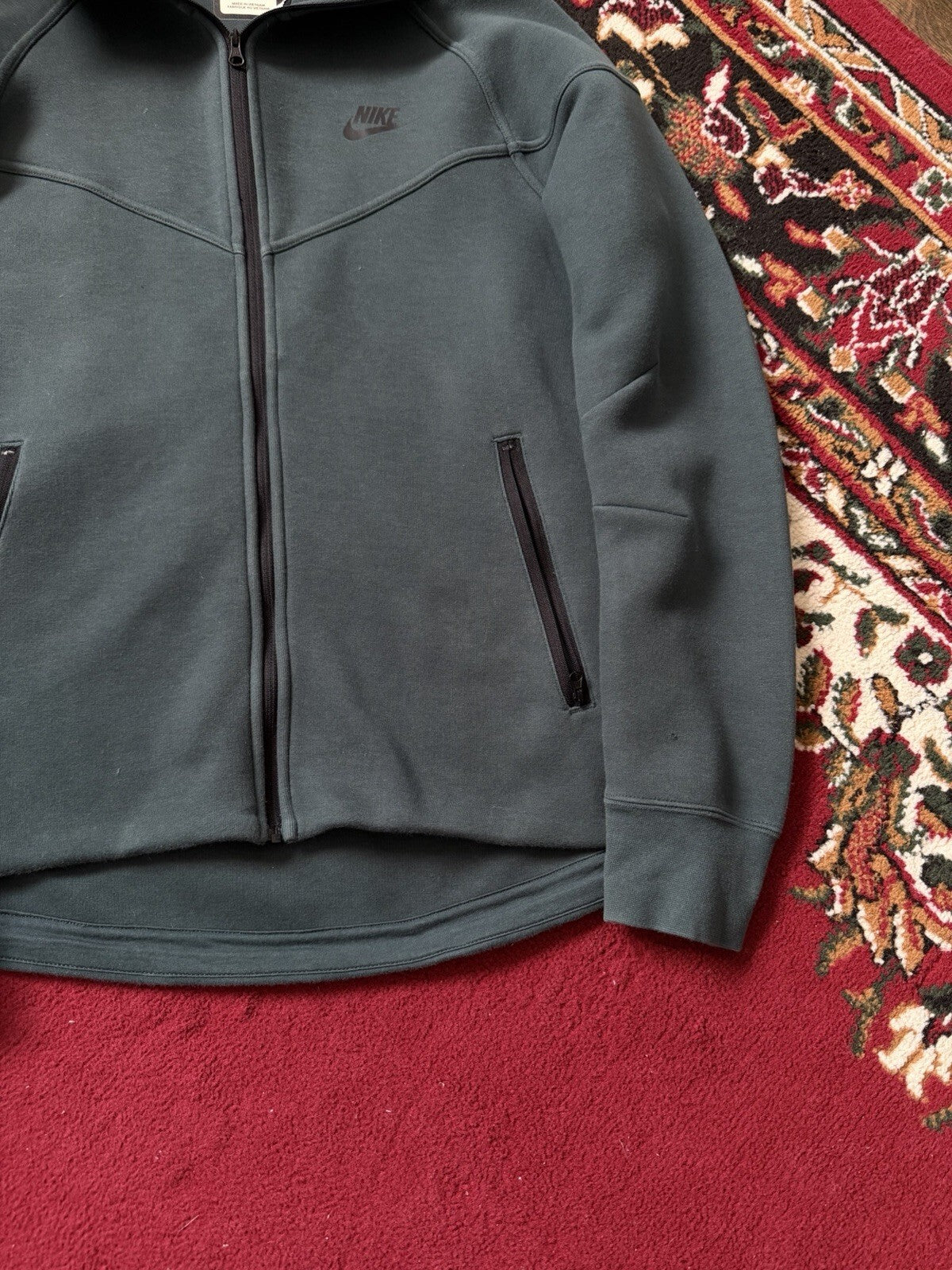 Nike Sportswear Tech Fleece Hoodie Women’s M Green Full Zip FB8338-328