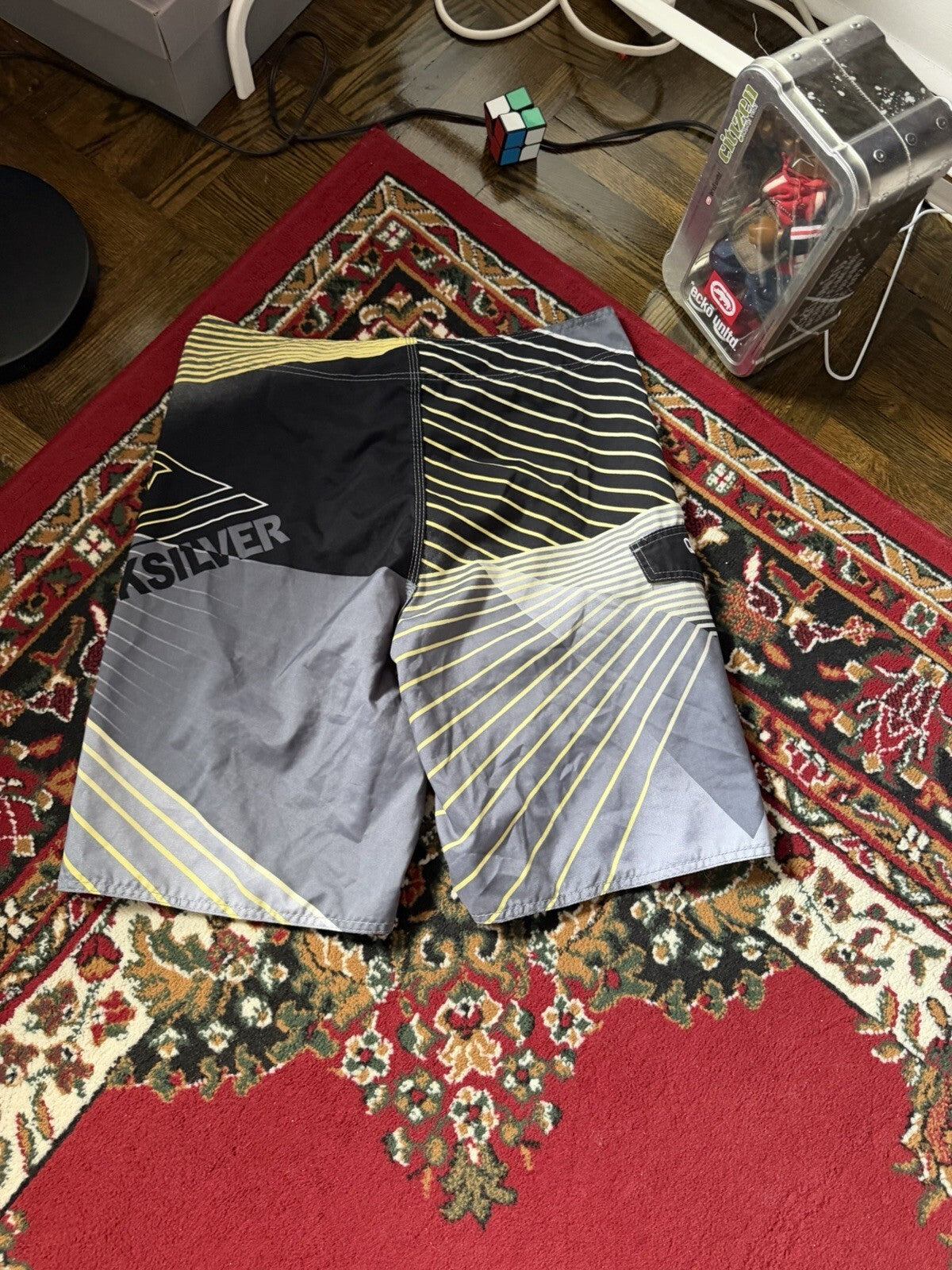 Vintage Quiksilver Board Shorts Swim Trunks Mens XL AOP Surf Skate Y2K 90s