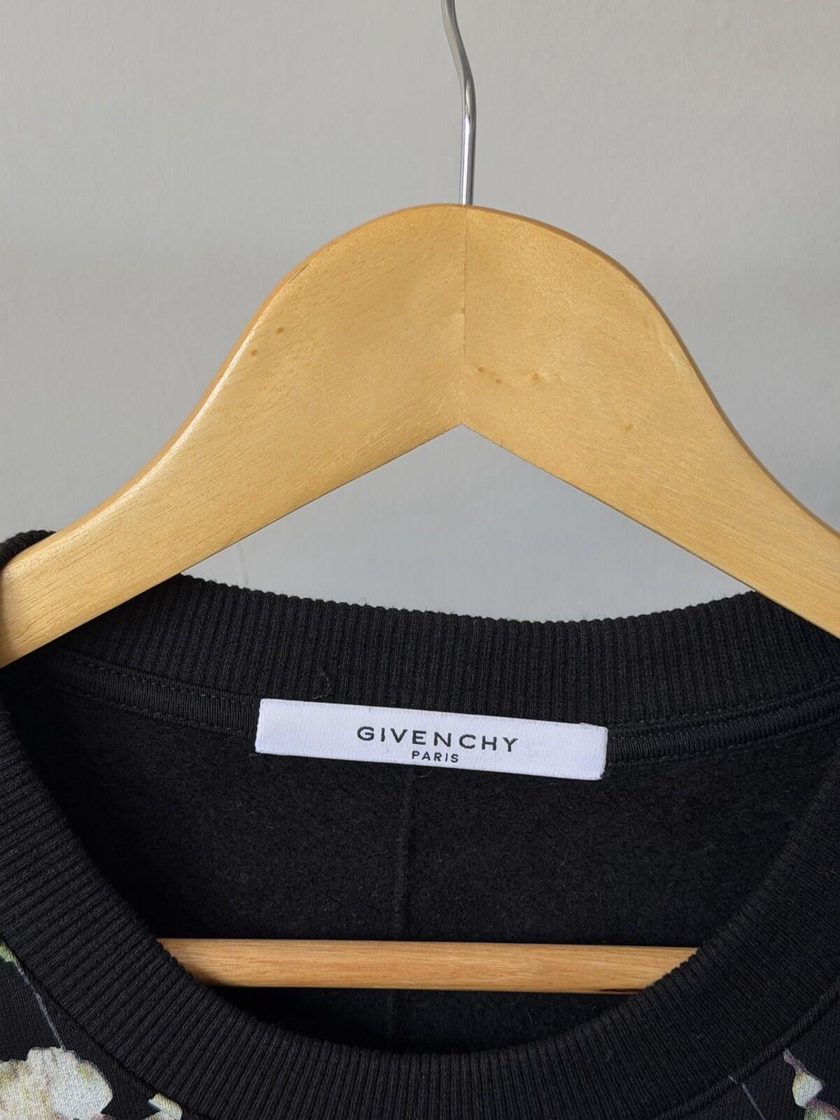 Rare Givenchy Madonna Baby’s Breathe Starry Floral Crewneck Sweater Sweatshirt S
