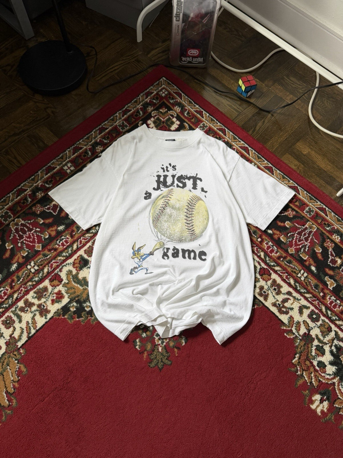 VINTAGE 1996 TAZ WARNER BROS. IT'S JUST A GAME 2 SIDE PRINT COTTON T-SHIRT SZ L