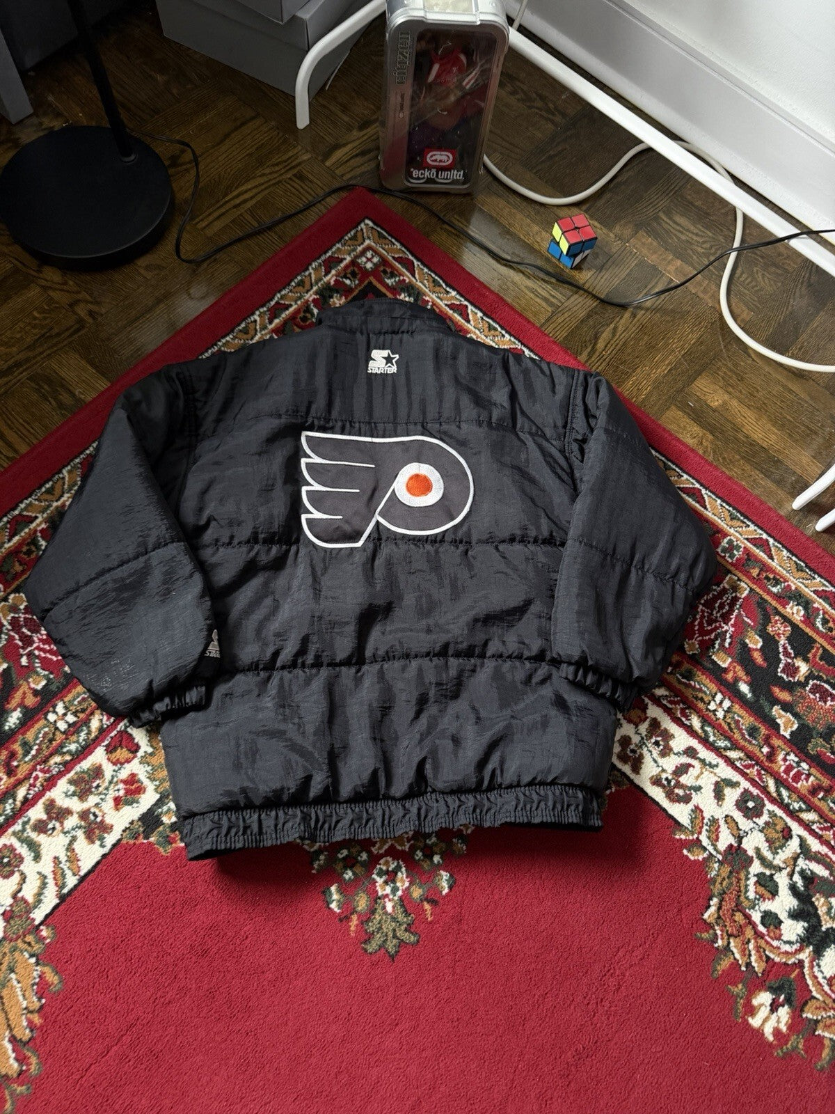 Vintage 90s Starter Philadelphia Flyers NHL Puffer Jacket Black Orange