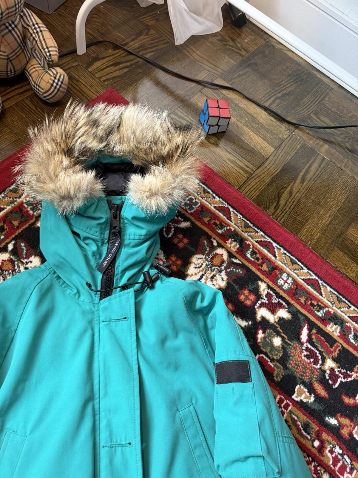 Canada Goose Chilliwack Bomber Jacket Womens Teal/Iceberg Winter Coat Parka