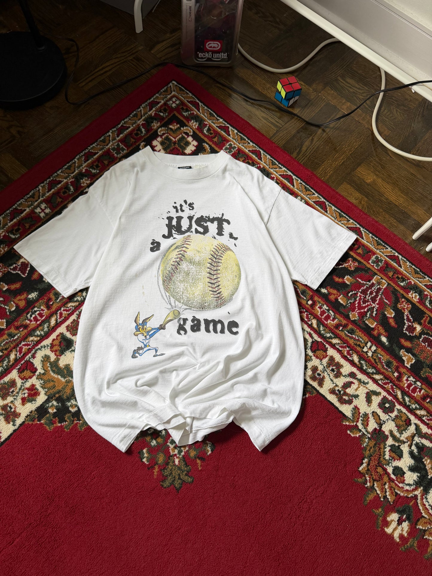 VINTAGE 1996 TAZ WARNER BROS. IT'S JUST A GAME 2 SIDE PRINT COTTON T-SHIRT SZ L