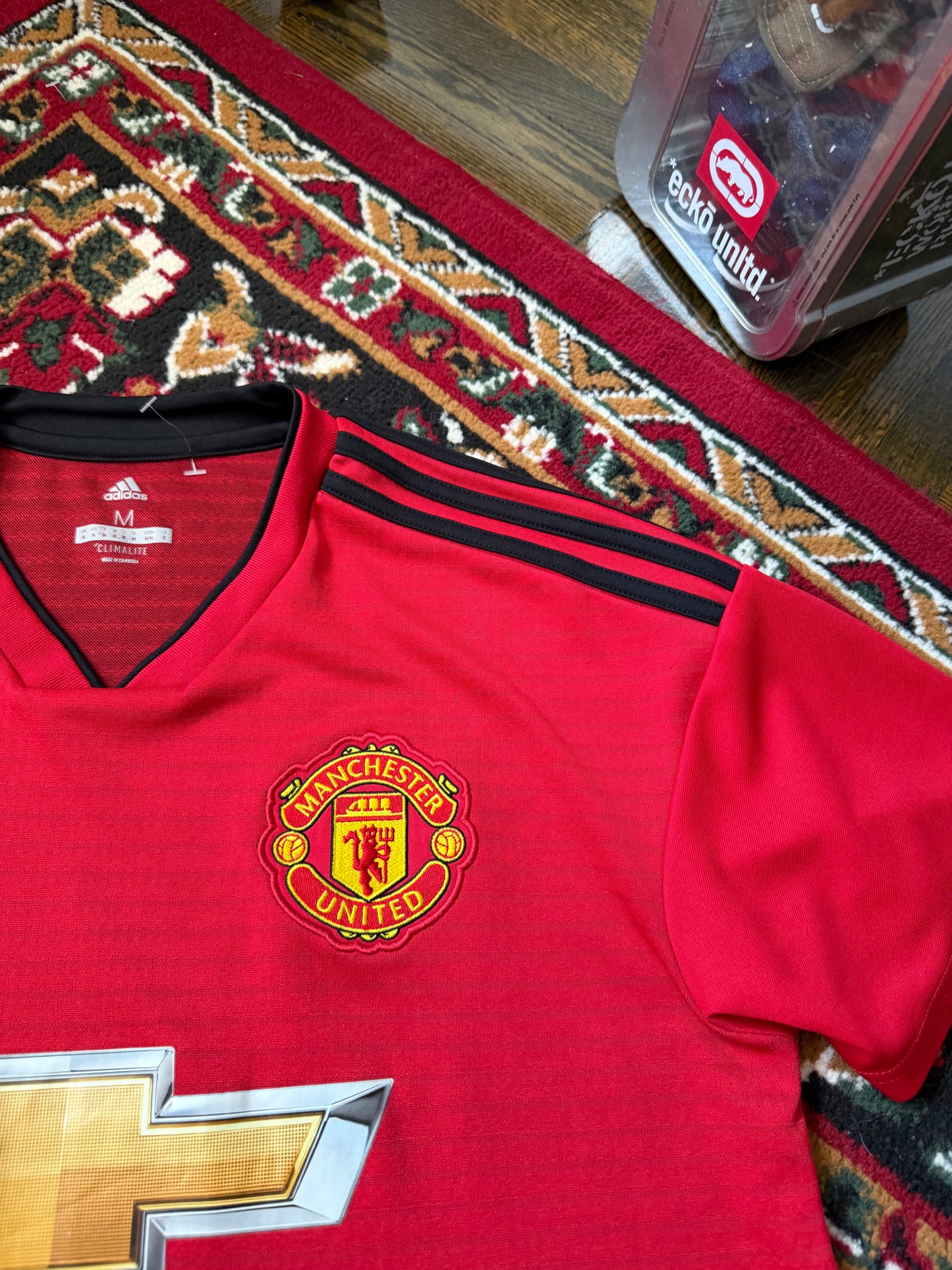 Manchester United Adidas 2018 Football / Soccer Jersey
