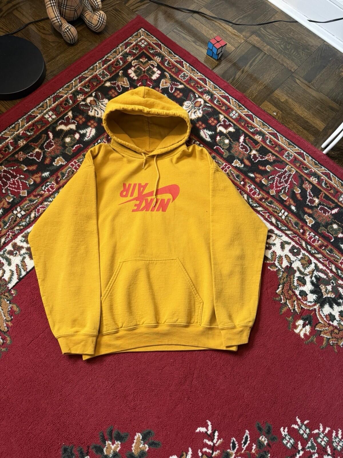Travis Scott x Nike Air Jordan Cactus Jack Highest Hoodie Yellow Size M