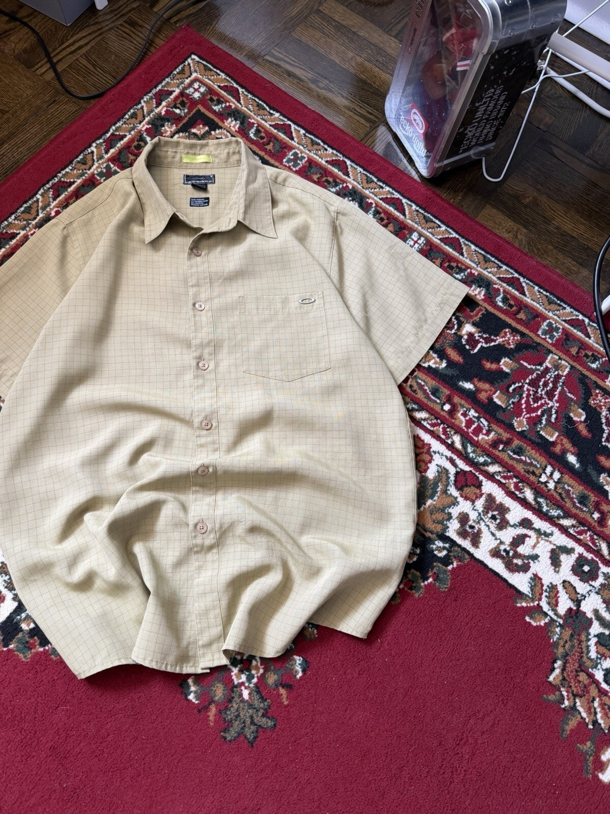 Vintage Oakley Shirt 3D Metal Logo Geometric Short Sleeve Button Up Mens L Y2K