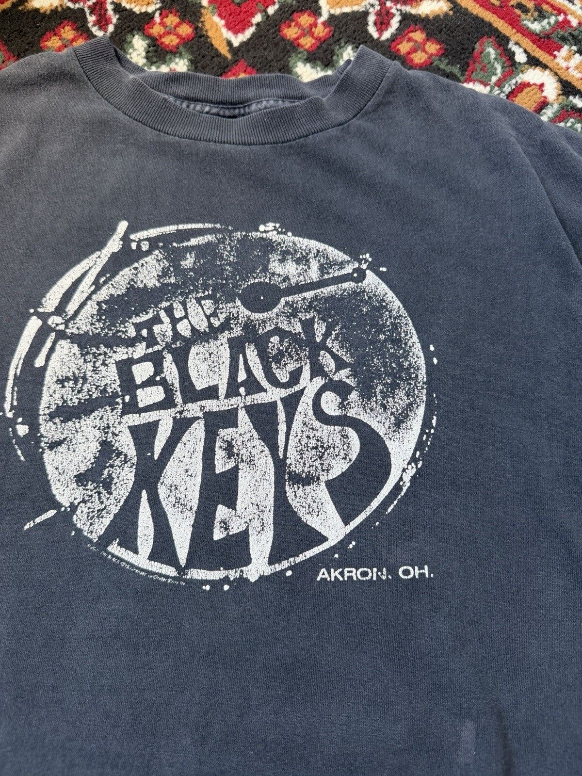Vintage 2004 The Black Keys Akron Ohio The La’s Parody Band T Shirt Sz M Y2k