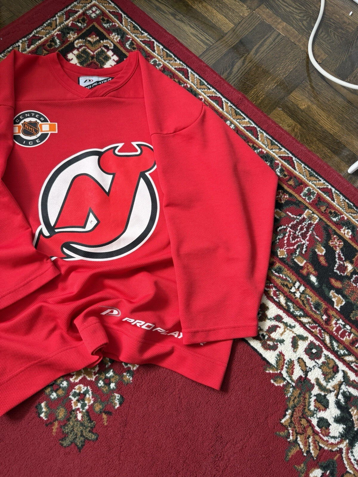 New Jersey Devils Pro Player Red Jersey Size L NHL Hockey