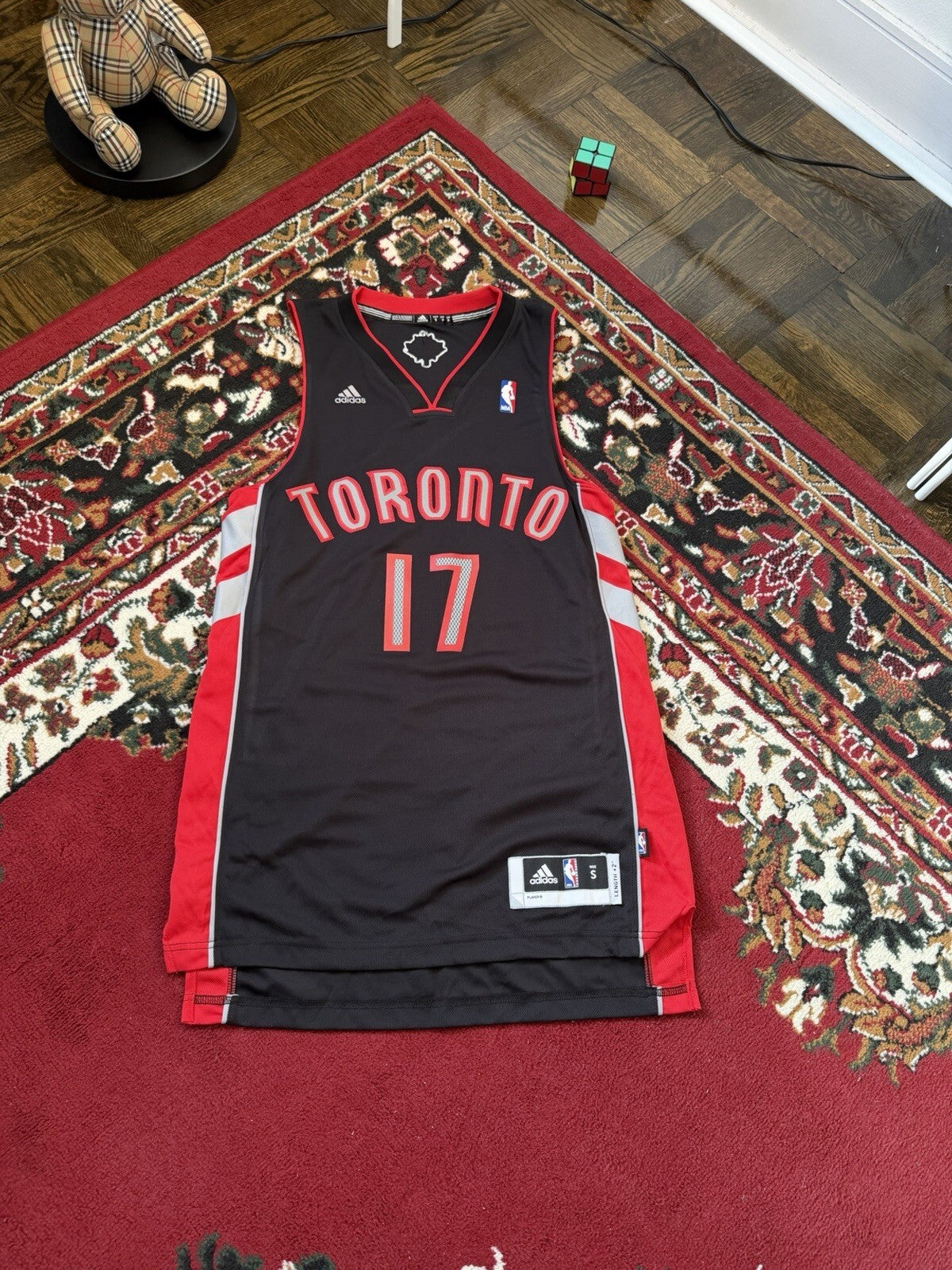 Jonas Valanciunas Signed Autograph Toronto Raptors Jersey NBA Canada Nuggets