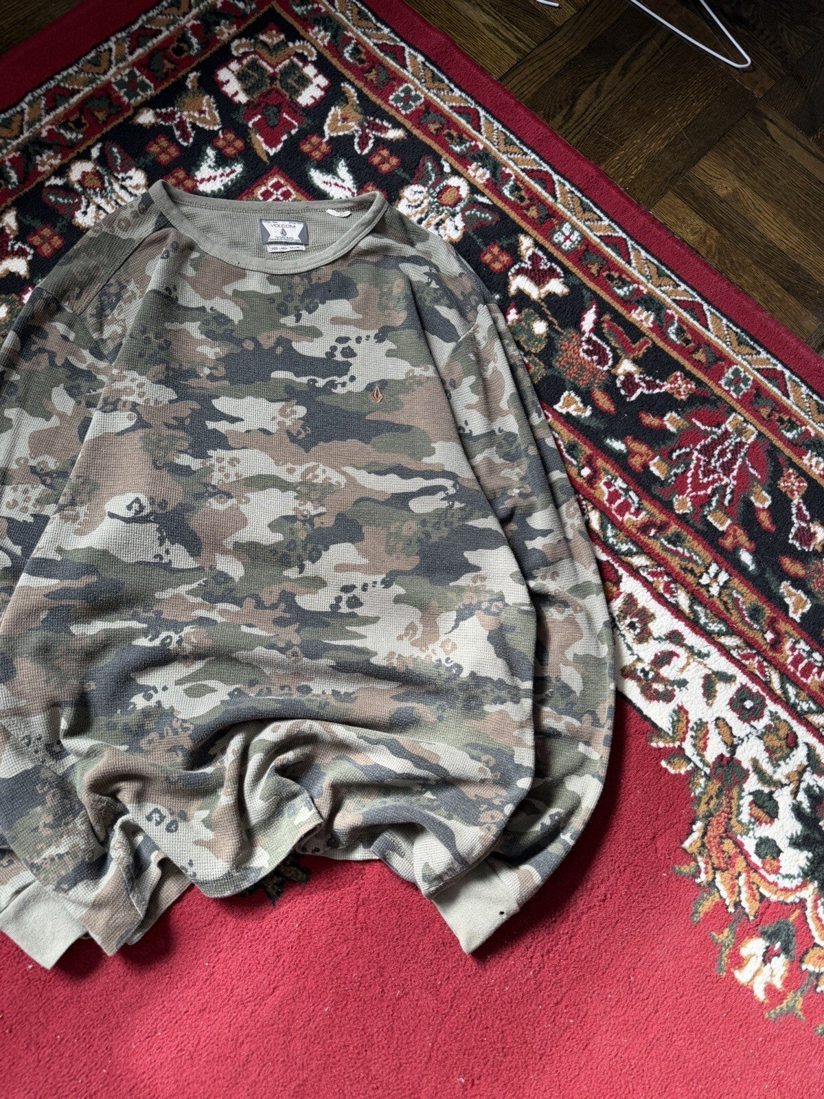 Y2K Volcom Stone Camo Thermal Waffle Knit Vintage Shirt Men L Sweater Skater