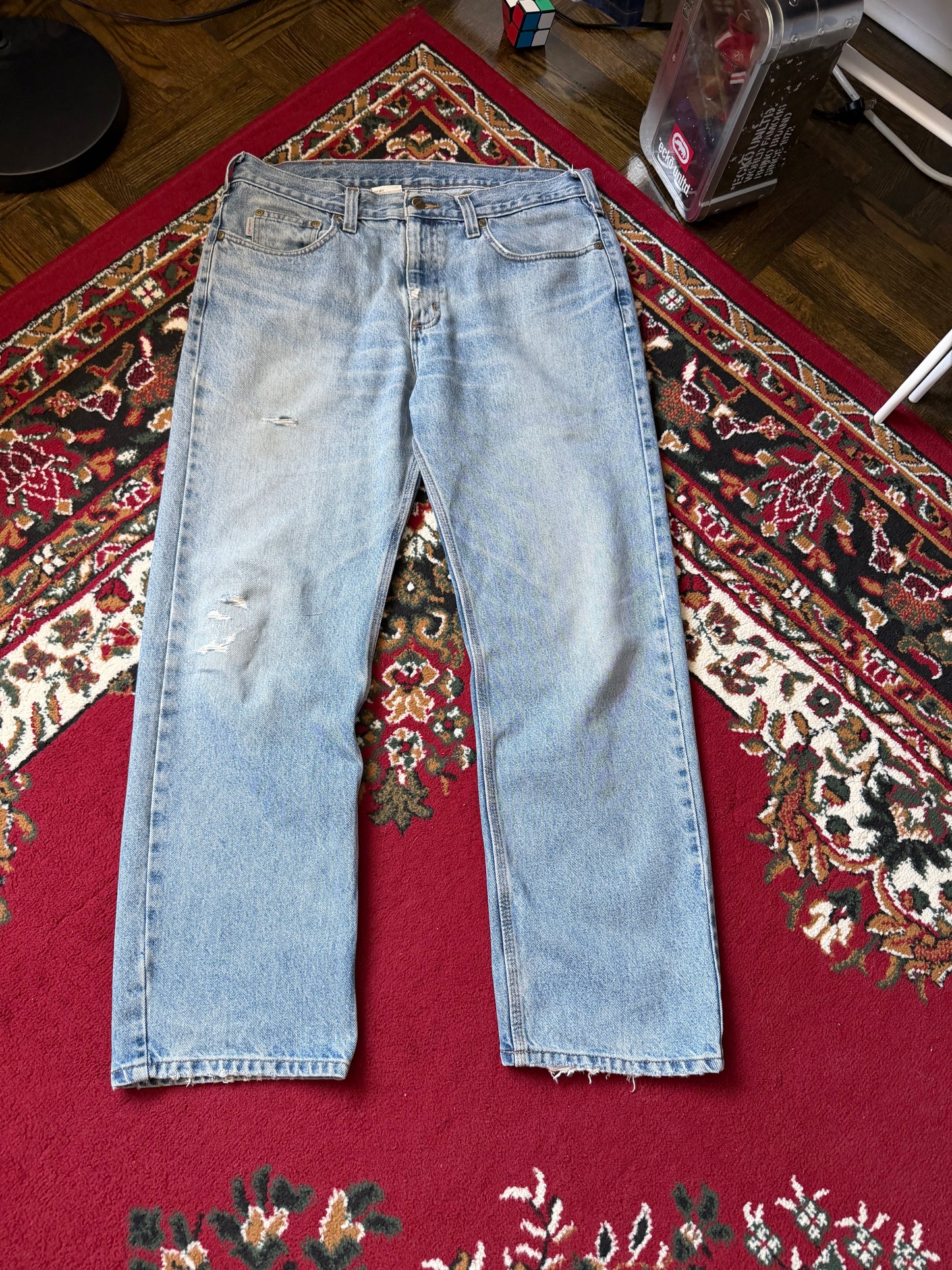 Carhartt Distressed Washed Treaditional Fit Jeans
