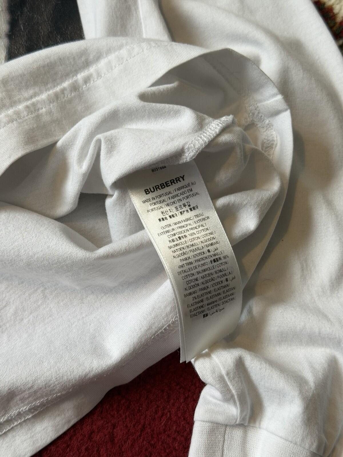 Burberry Love Swan Long Sleeve T-shirt Size XS Tee