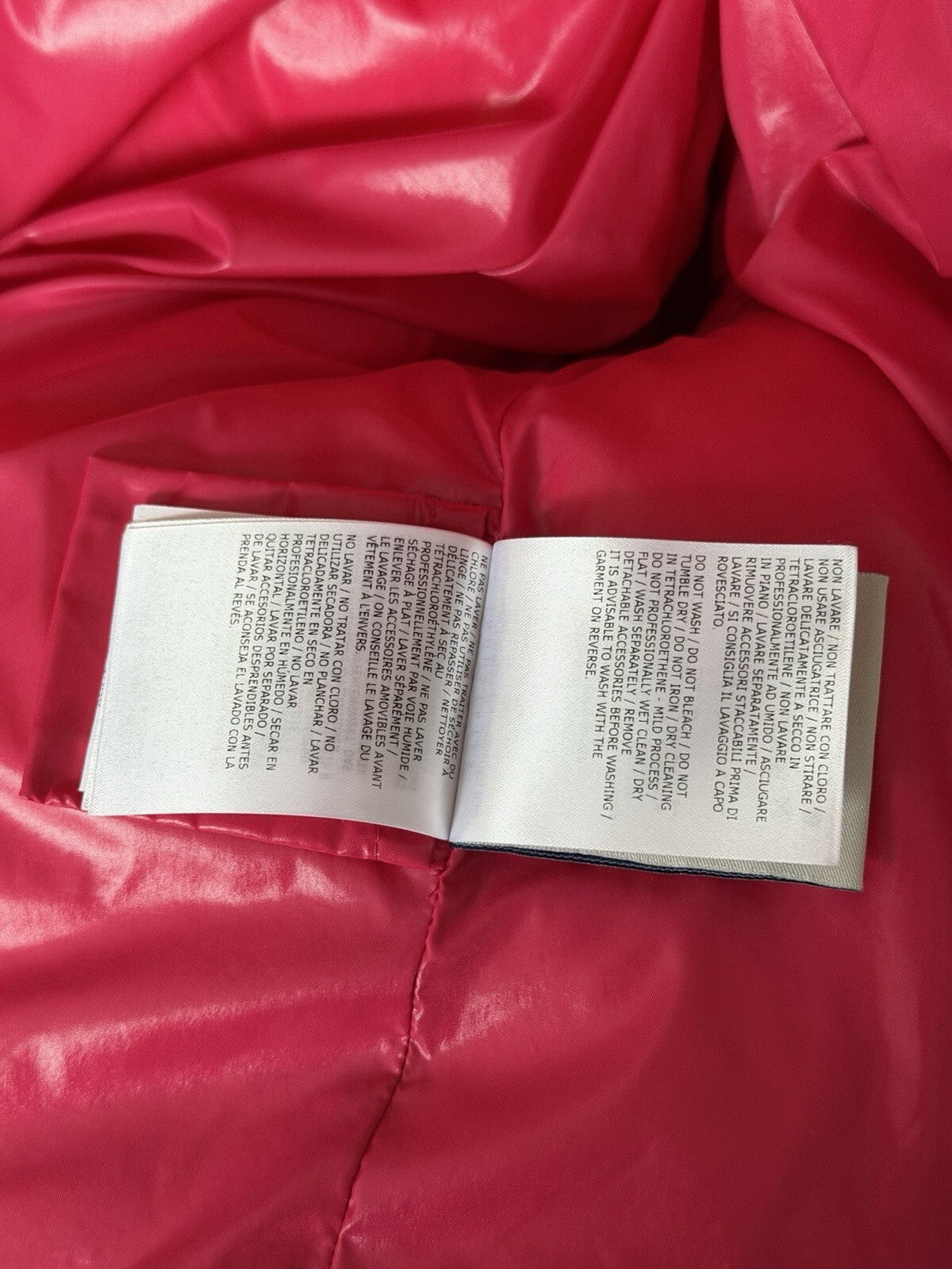 Moncler Fuchsia Caille Velvet Puffer Jacket Coat Womens 0 Pink