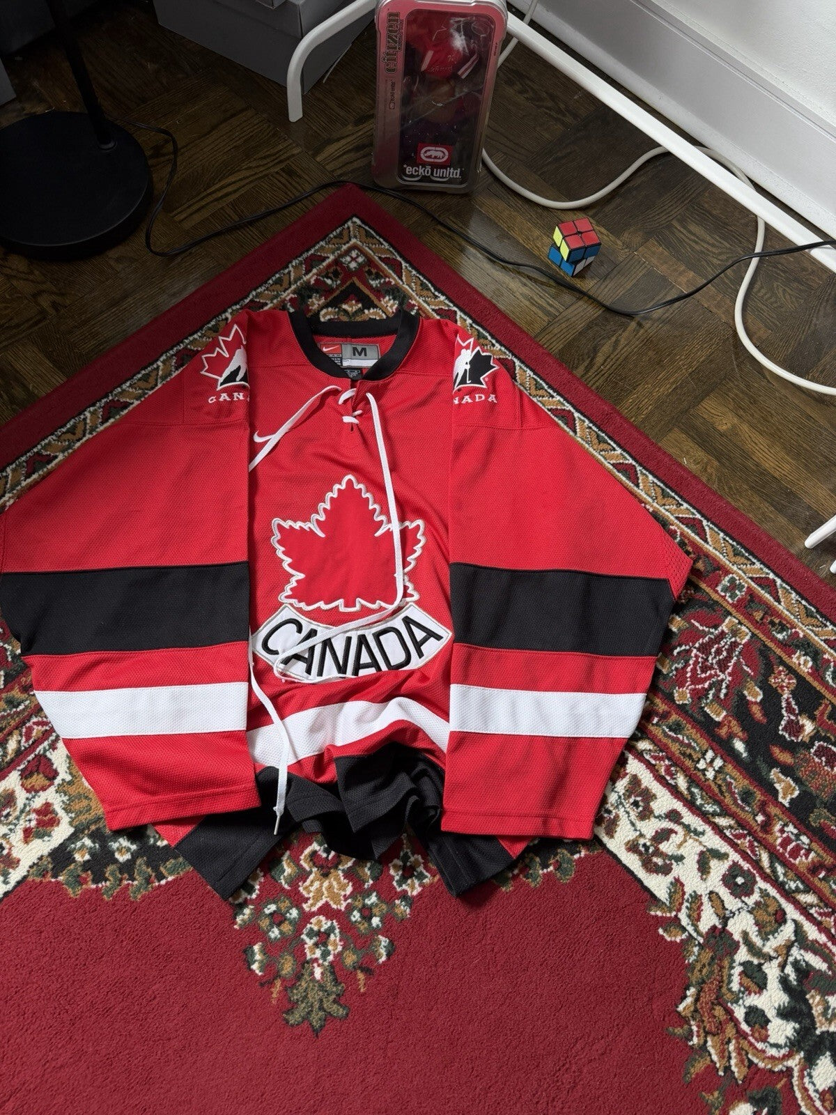 Vintage Nike Hockey NHL Team Canada Jersey Red IIHF Olympics Size M 90s