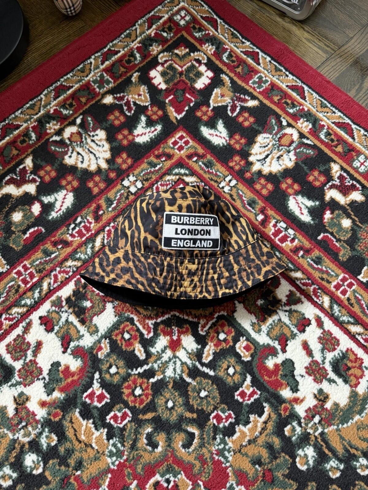 Burberry Leopard Pattern Bucket Hat Brown Black Polyamide
