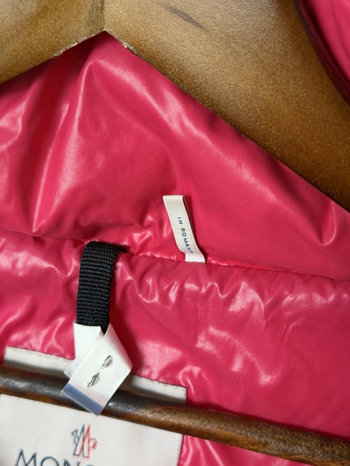 Moncler Fuchsia Caille Velvet Puffer Jacket Coat Womens 0 Pink