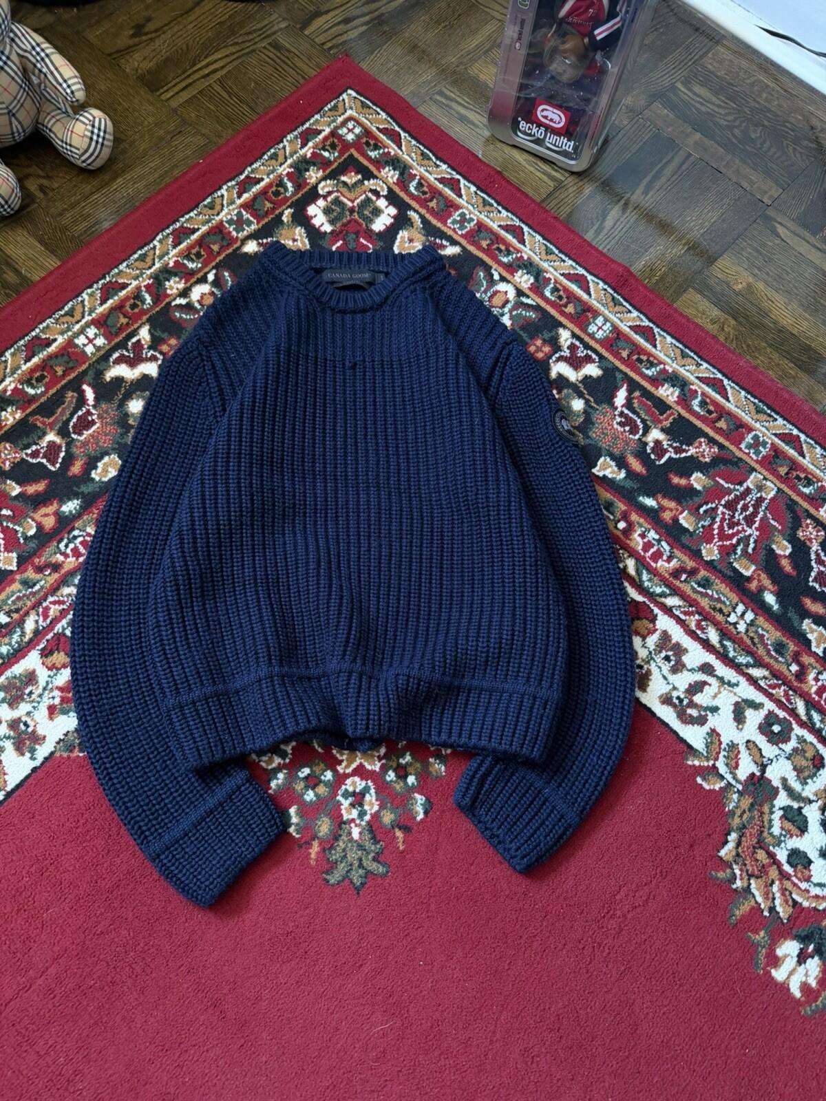 Canada Goose Men's Navy Blue Merino Wool Knit Pullover Sweater Regular Size M