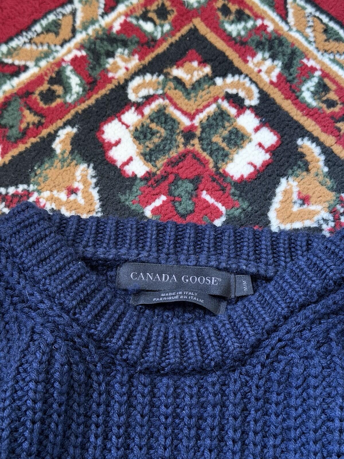 Canada Goose Men's Navy Blue Merino Wool Knit Pullover Sweater Regular Size M