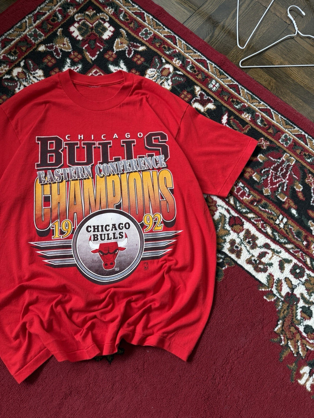 Vintage Chicago Bulls Championship T-Shirt Sz XL 1992 NBA Finals Champs Red
