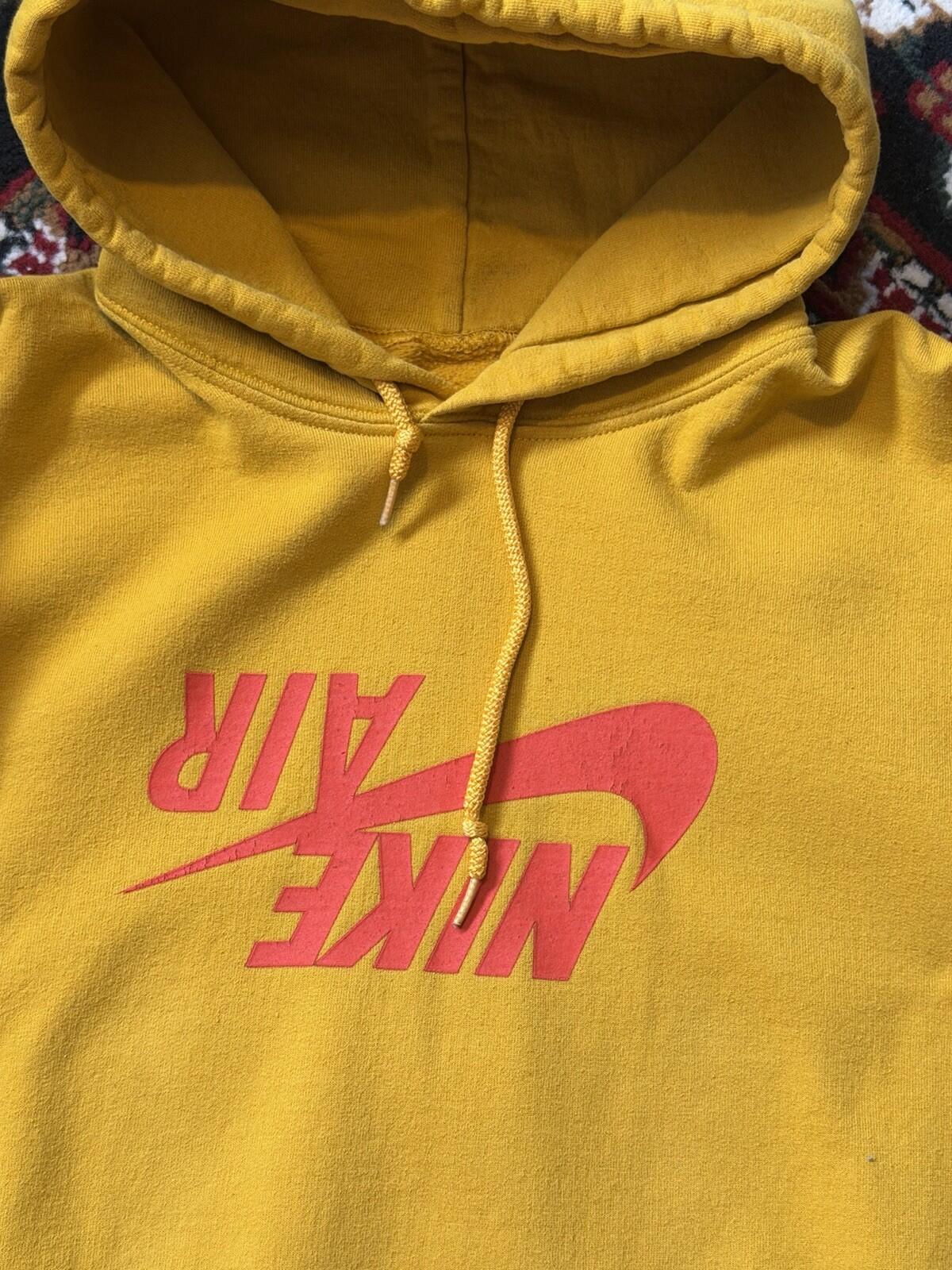 Travis Scott x Nike Air Jordan Cactus Jack Highest Hoodie Yellow Size M