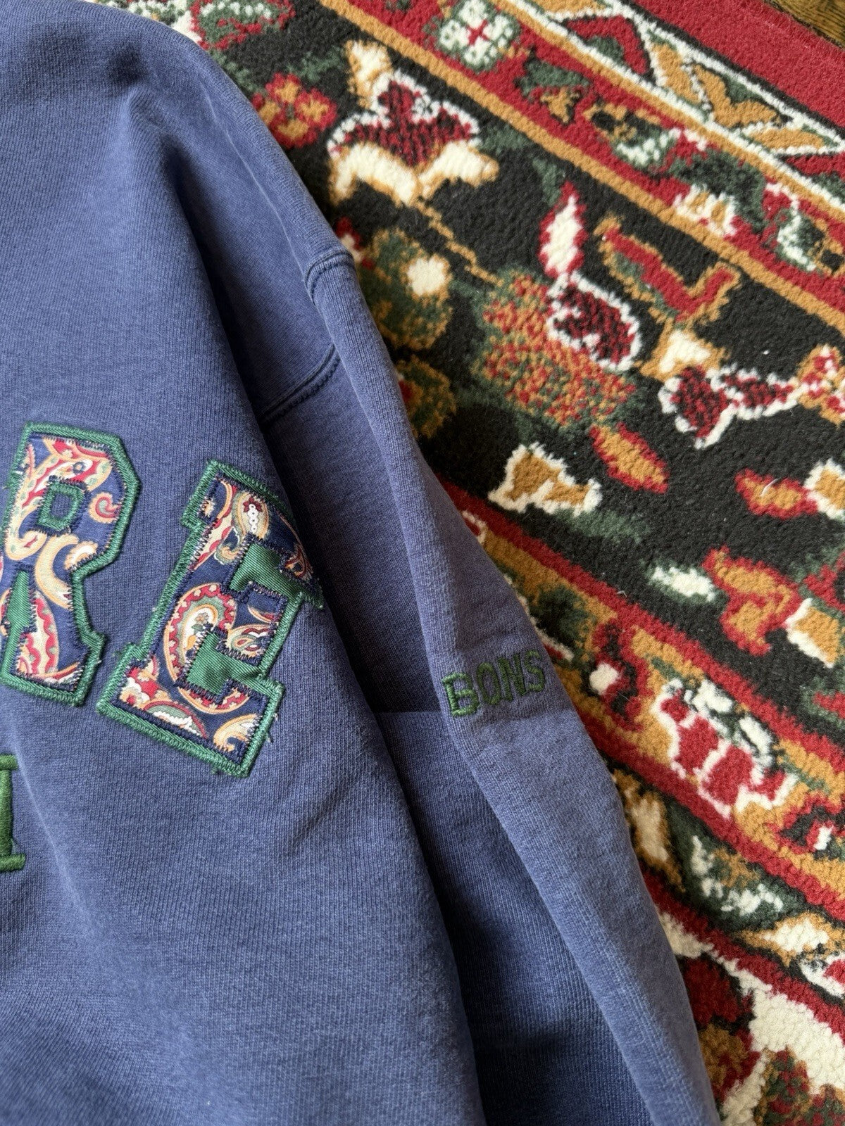 80s Vintage University of Delaware Crewneck Sweatshirt Medium Navy Blue