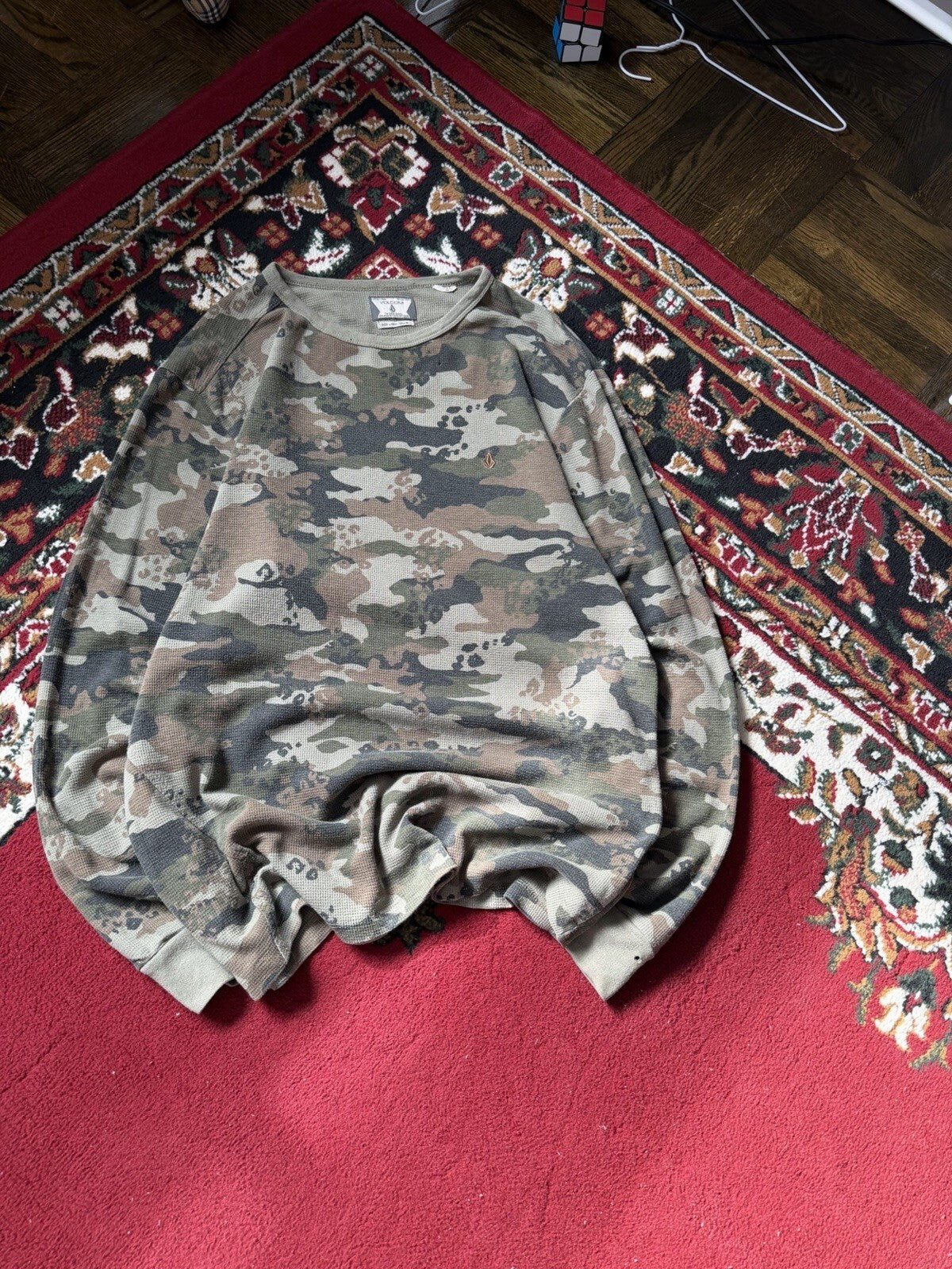 Y2K Volcom Stone Camo Thermal Waffle Knit Vintage Shirt Men L Sweater Skater