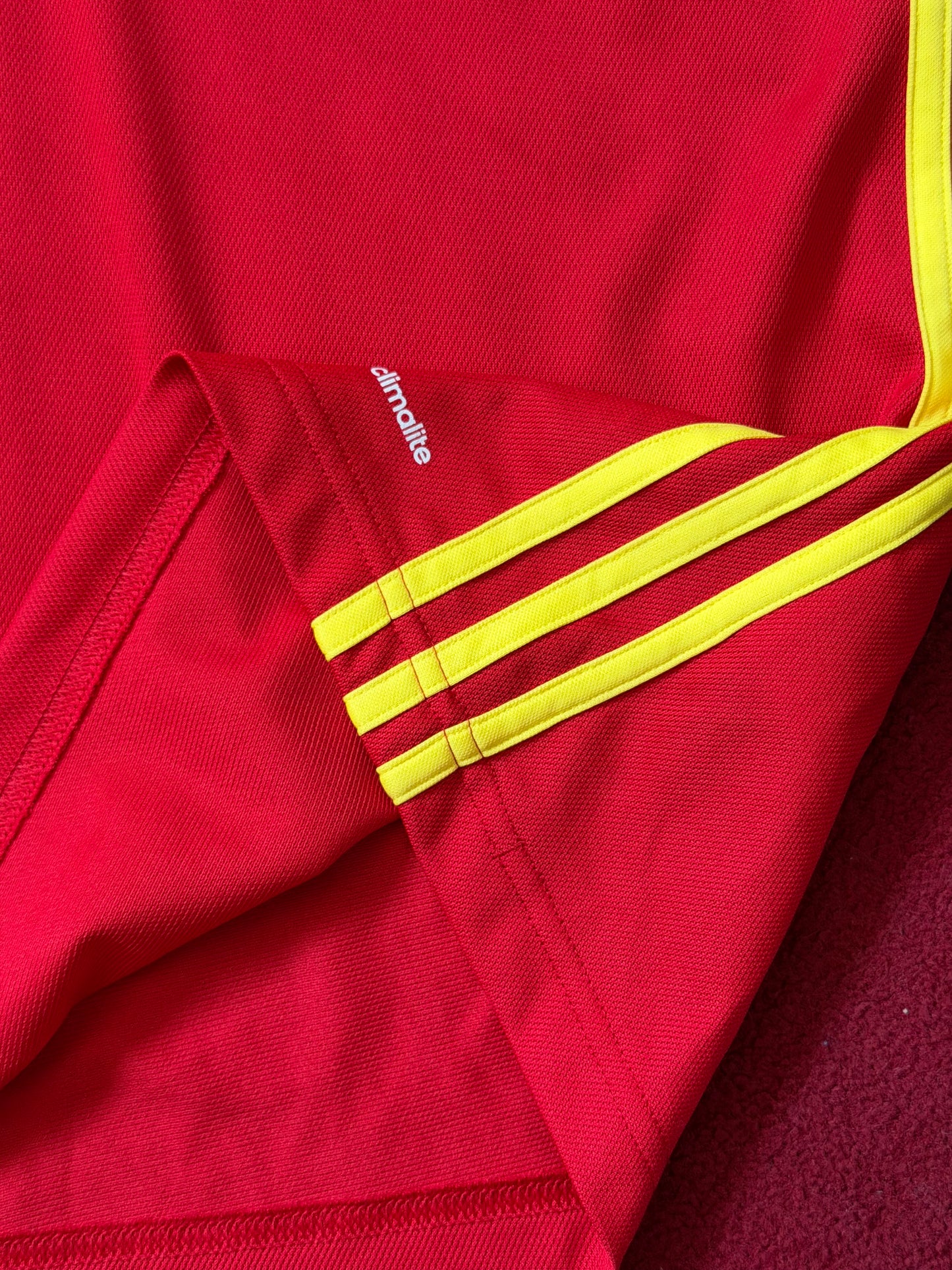 Spain Adidas Football / Soccer Jersey Red