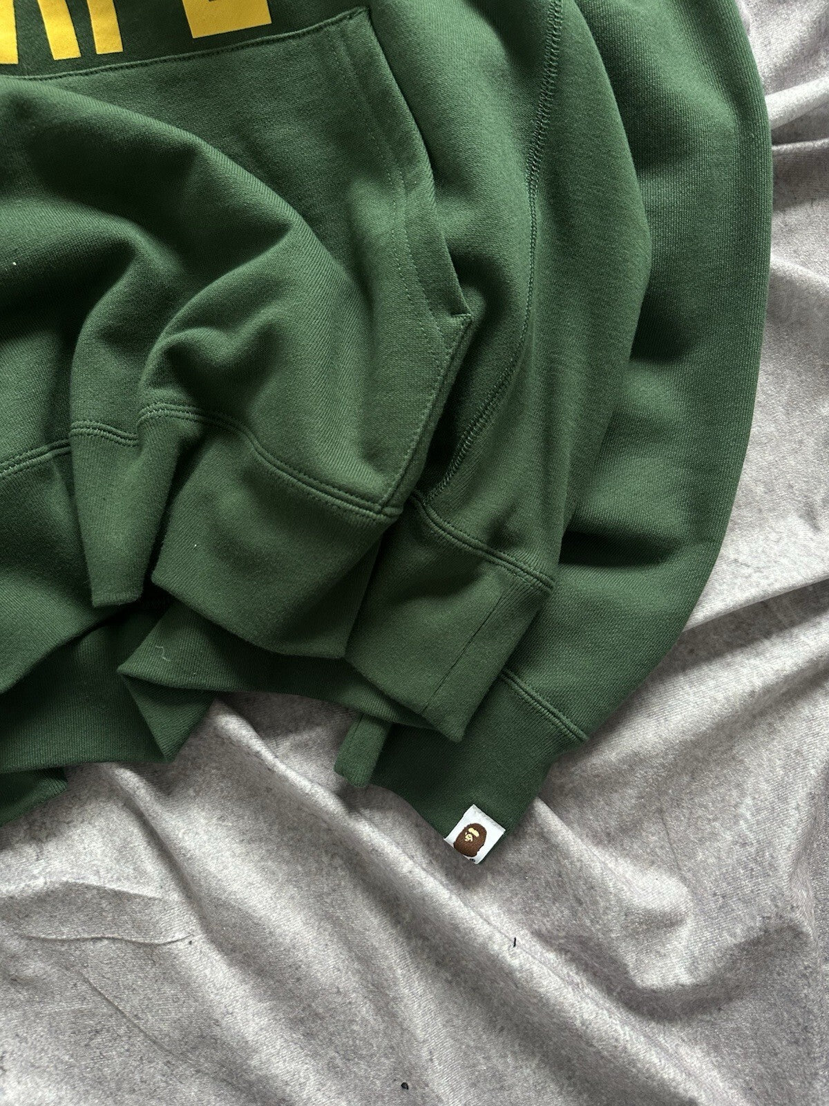 BAPE A Bathing Ape 1st Camo NYC Logo Pullover Hoodie 2017 100% Authentic Small