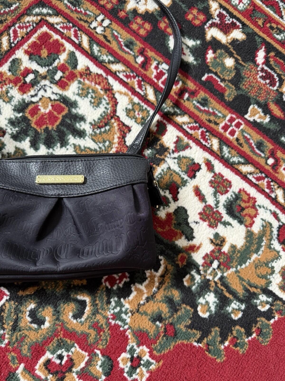 Juicy Couture Double Gusset small Crossbody Bag Purse - Black
