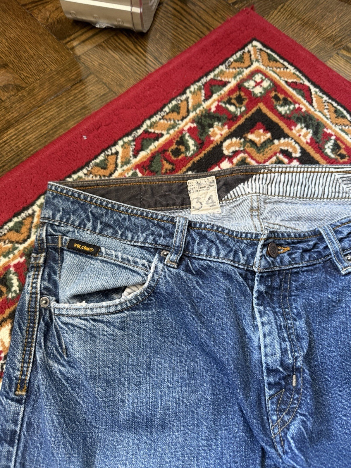 Vintage Y2K Volcom Mens Blue Wash Enowen Denim 5-Pocket Skate Grunge Jeans 34X32