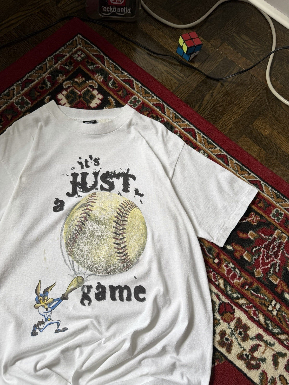 VINTAGE 1996 TAZ WARNER BROS. IT'S JUST A GAME 2 SIDE PRINT COTTON T-SHIRT SZ L