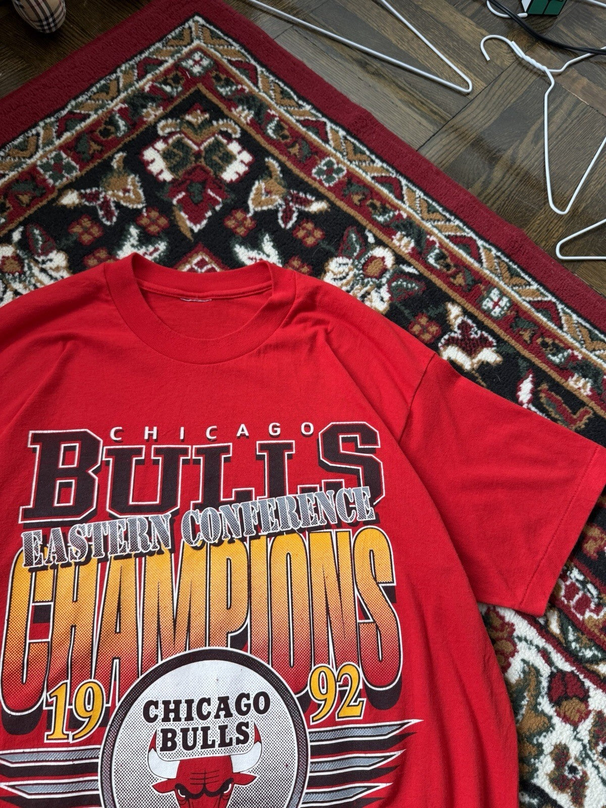 Vintage Chicago Bulls Championship T-Shirt Sz XL 1992 NBA Finals Champs Red