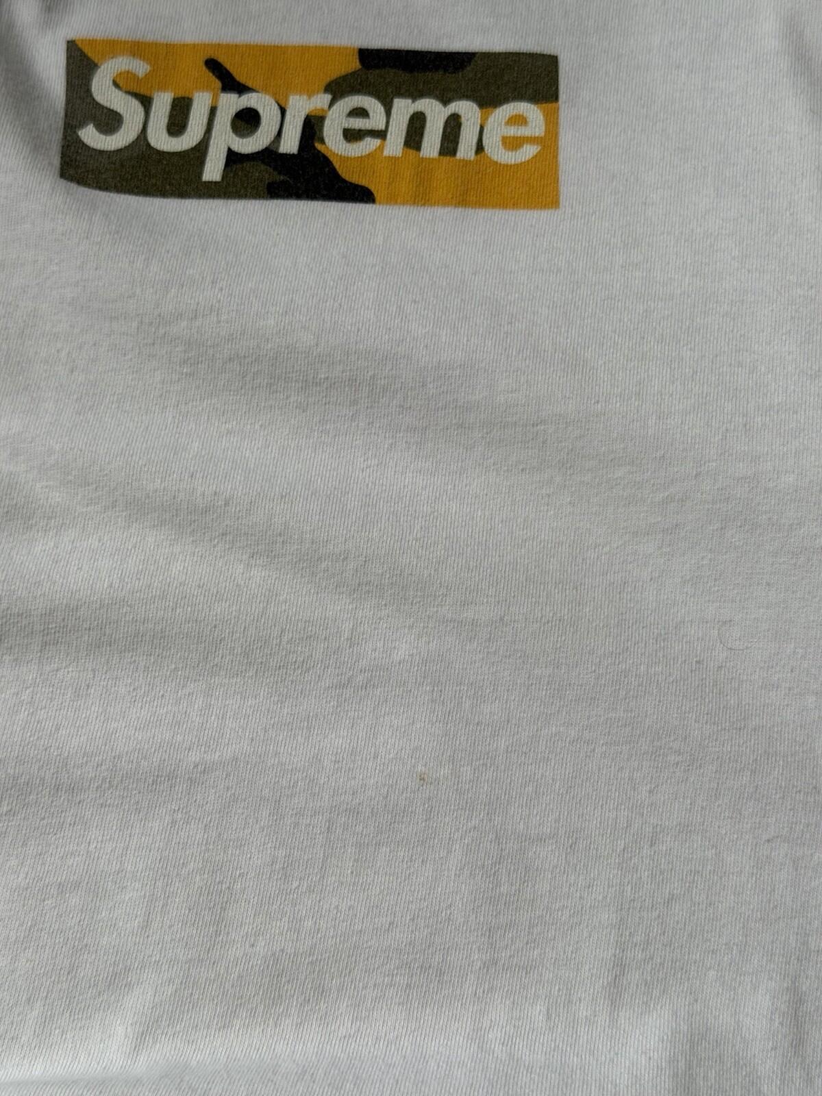 Supreme Brooklyn Box Logo FW17 T-Shirt  Size Small Lightly Used
