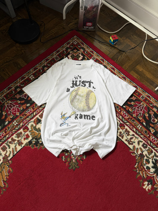 VINTAGE 1996 TAZ WARNER BROS. IT'S JUST A GAME 2 SIDE PRINT COTTON T-SHIRT SZ L
