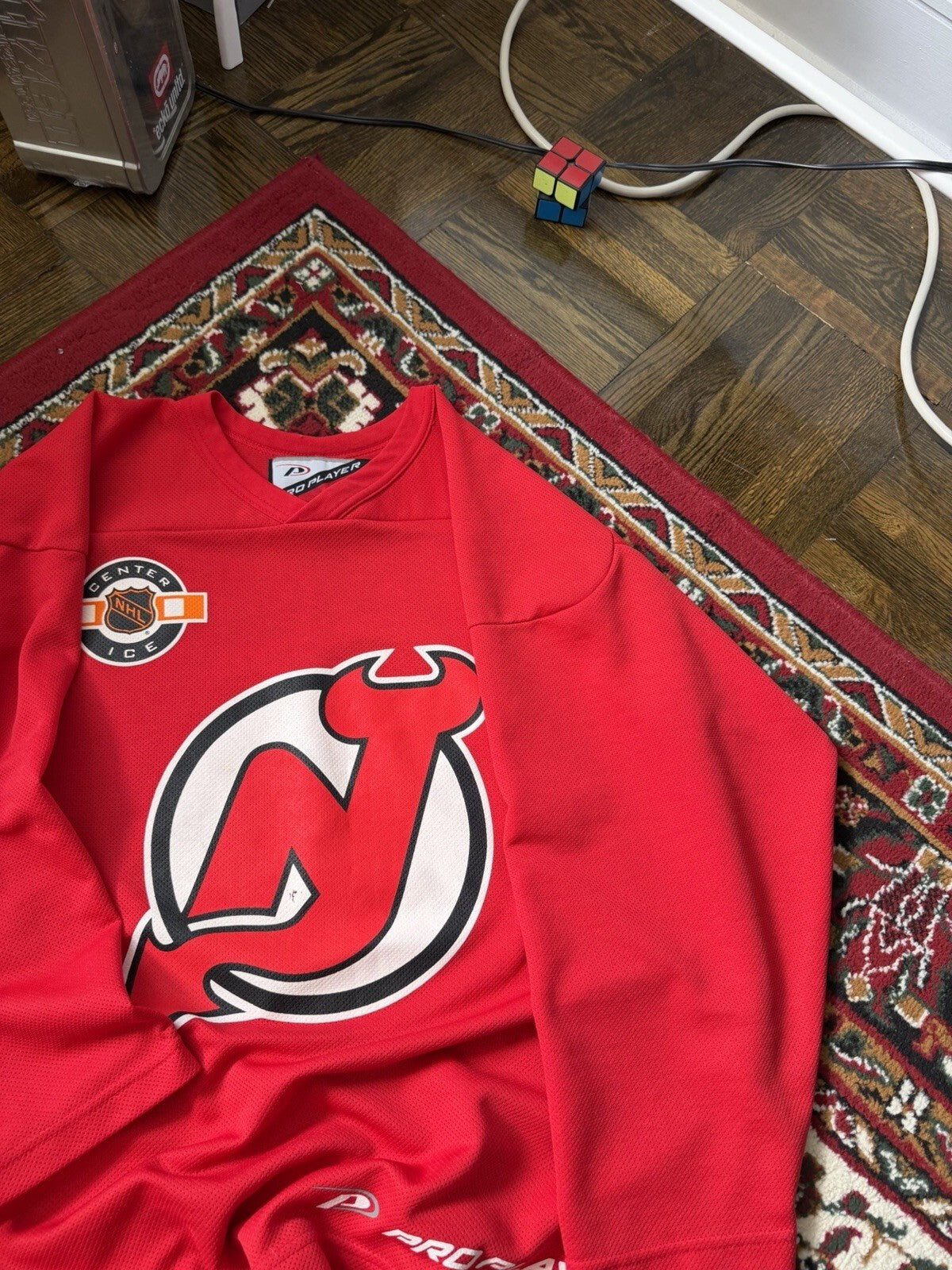 New Jersey Devils Pro Player Red Jersey Size L NHL Hockey