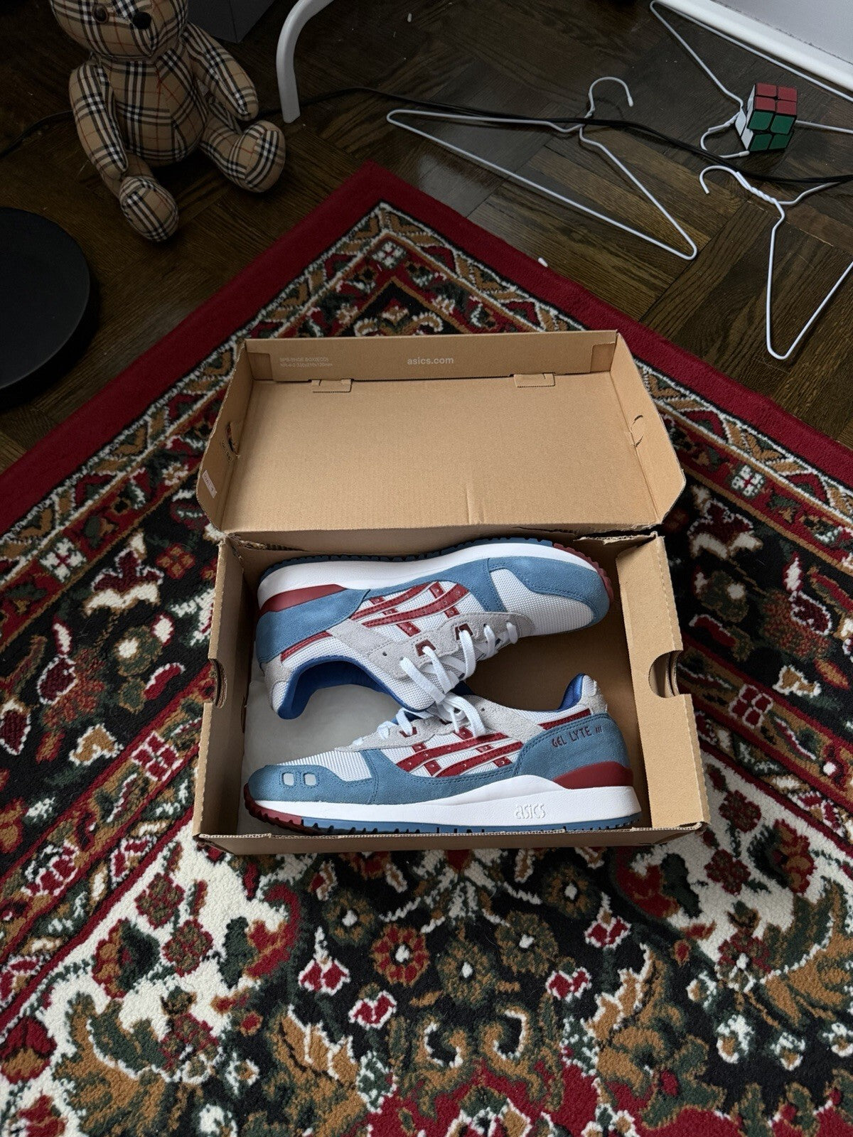 Asics Gel Lyte 3 III OG (Azure / Beet Juice) 1201A482-400 Mens Size 9US