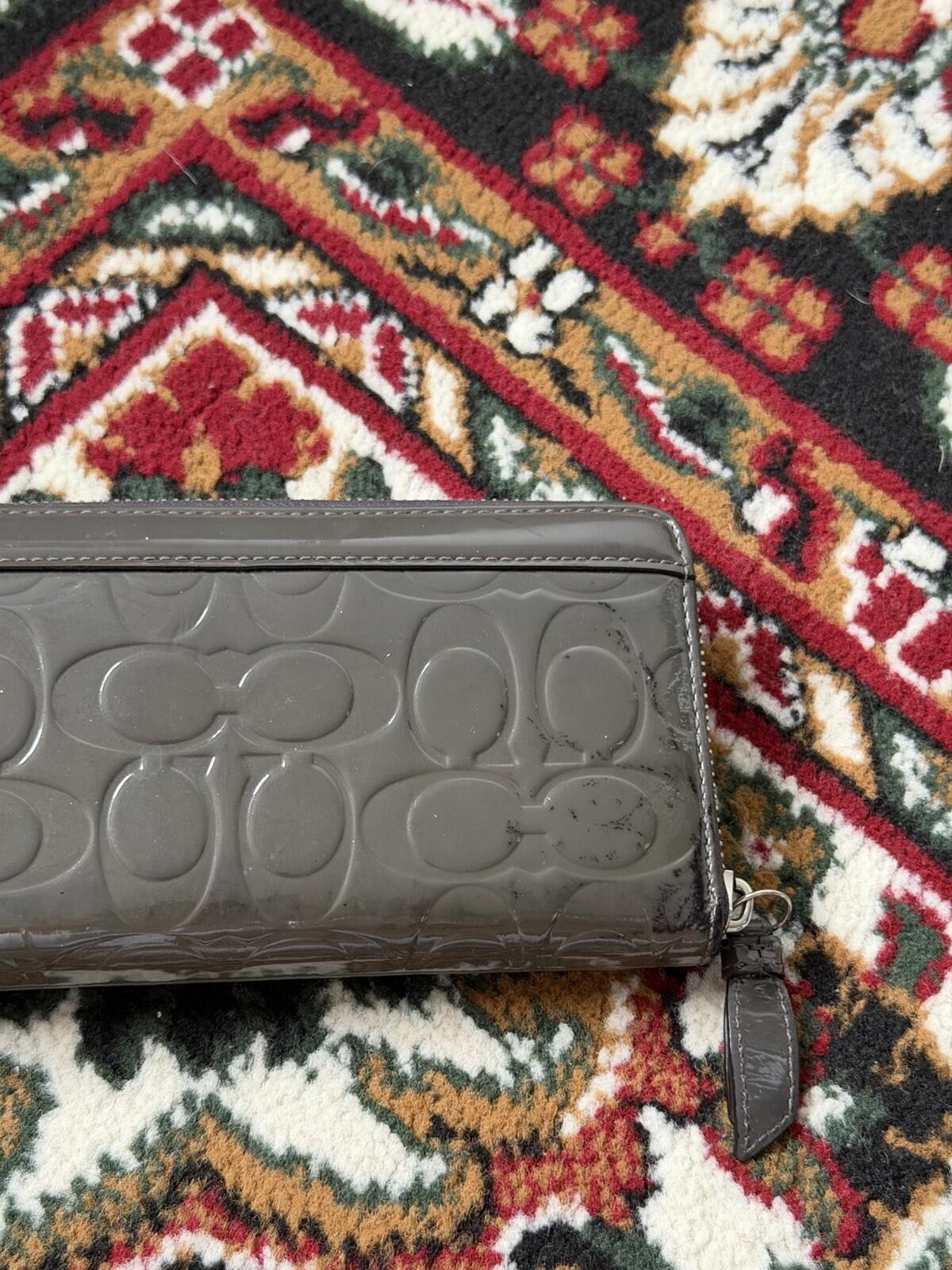 Coach Zip Around Wallet Wristlet Embossed Glossy Patent Gray Bag Clutch