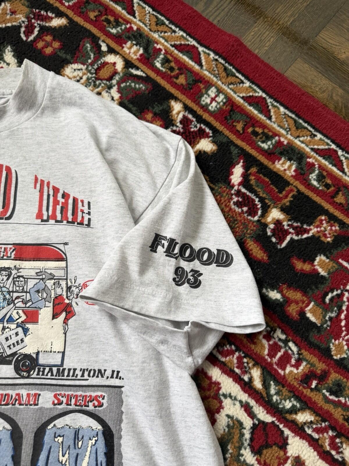 Vintage "I Survived The Dam Trolley Great Flood of 1993" T-Shirt Size L Tee 90s